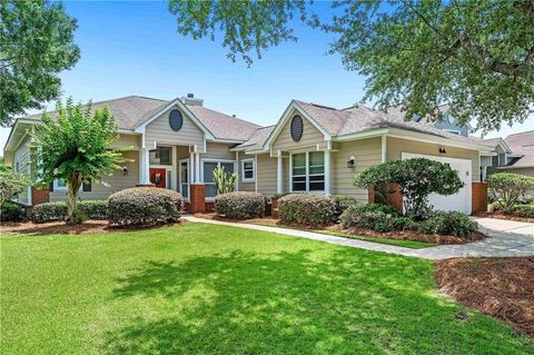 Single Family Residence in Gulf Shores AL 3657 Pinehurst Circle.jpg