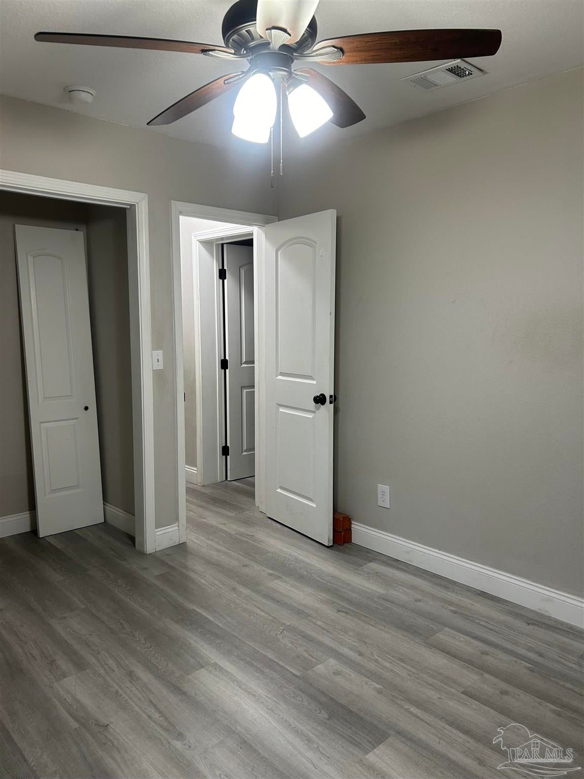 207 Emerald Ave, Pensacola, FL 32505 photo
