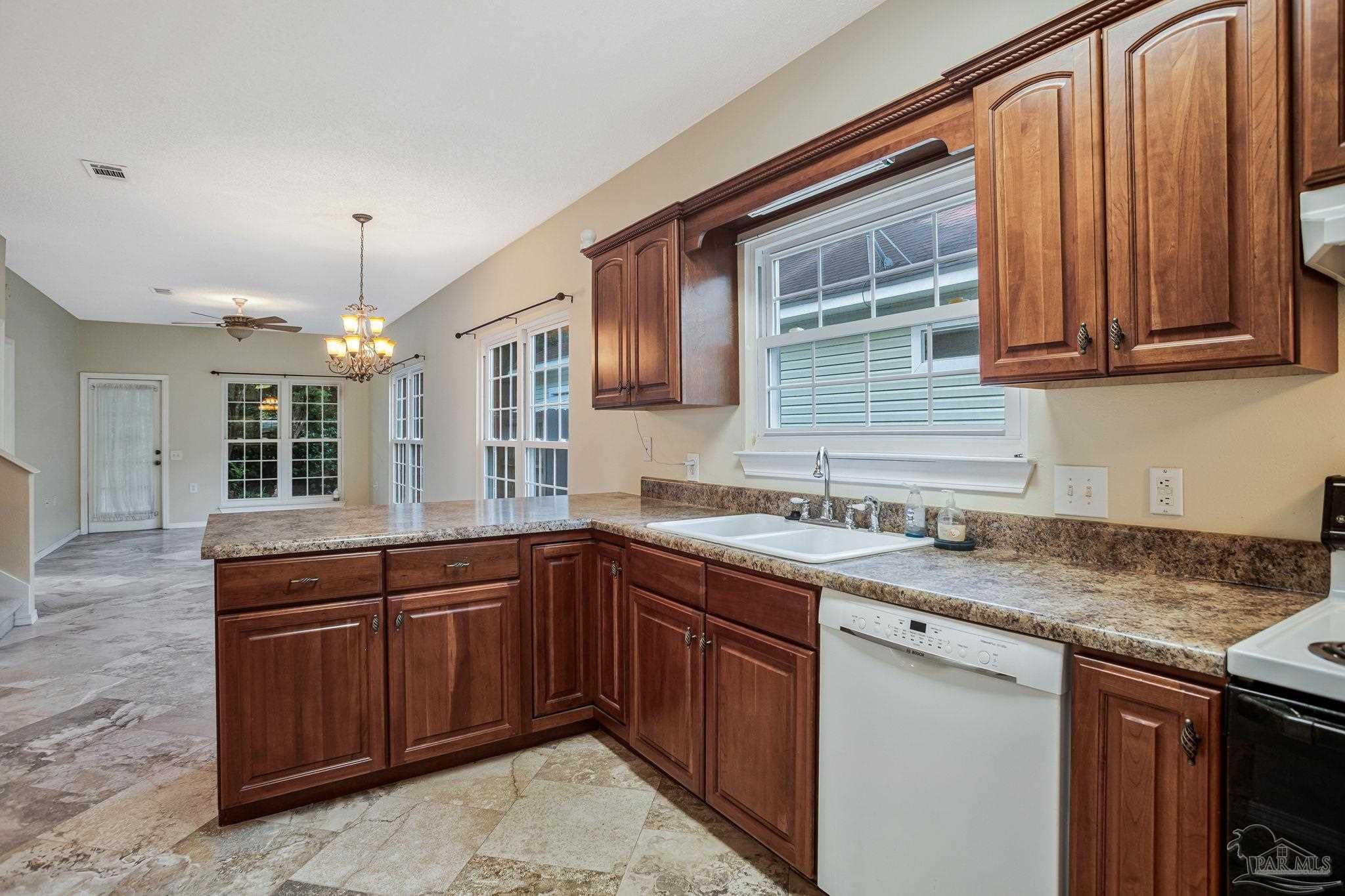 197 Wildflower Ln, Pensacola, FL 32514 photo