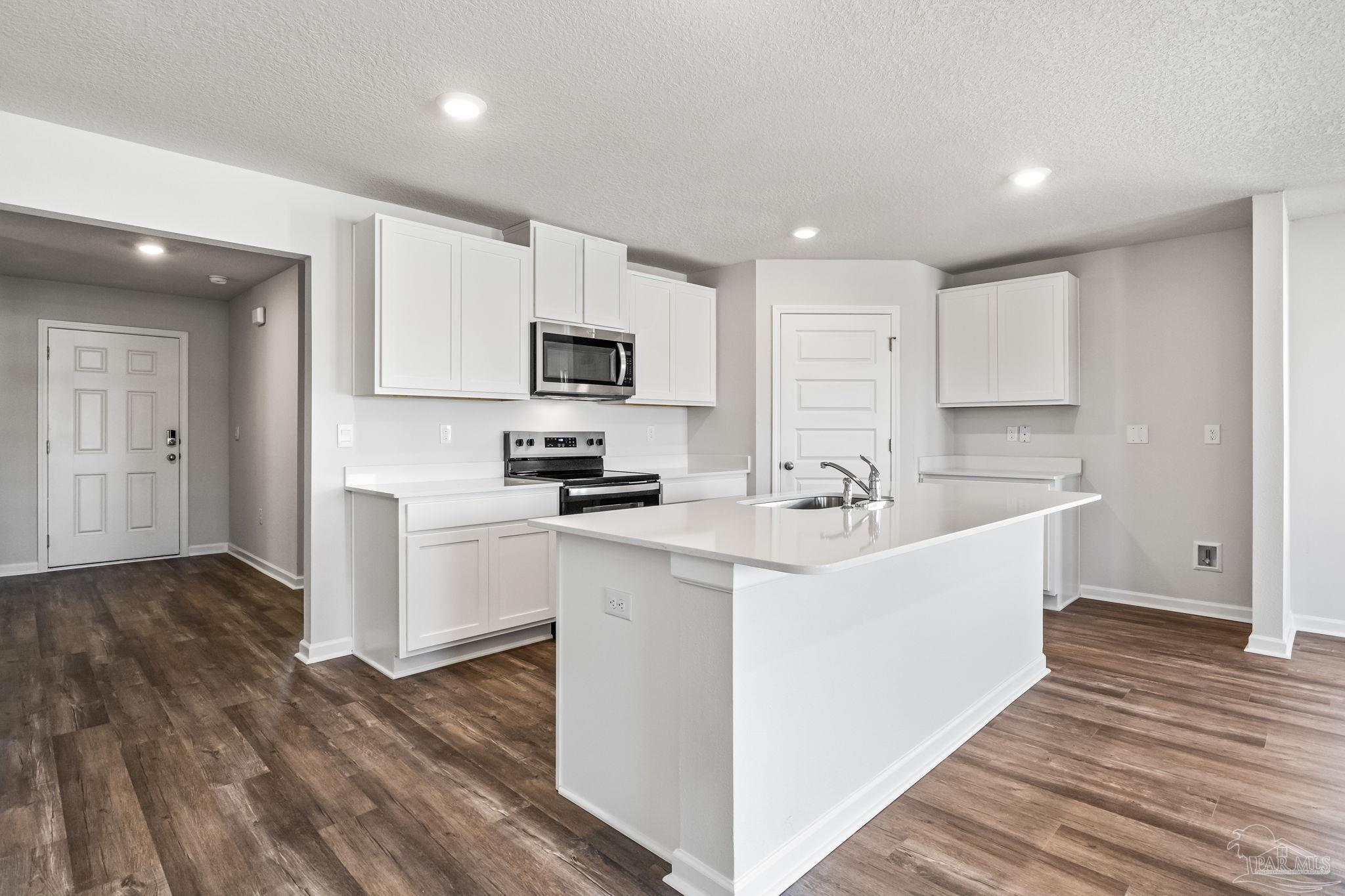 218 Makaira Dr, Cantonment, FL 32533 photo