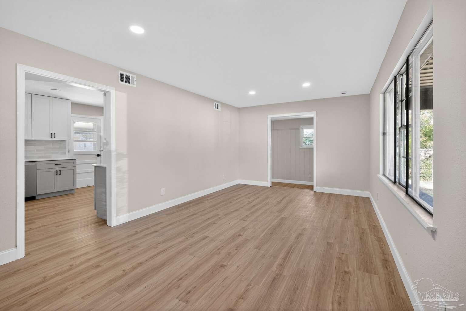 2015 Americus Ave, Pensacola, FL 32507 photo