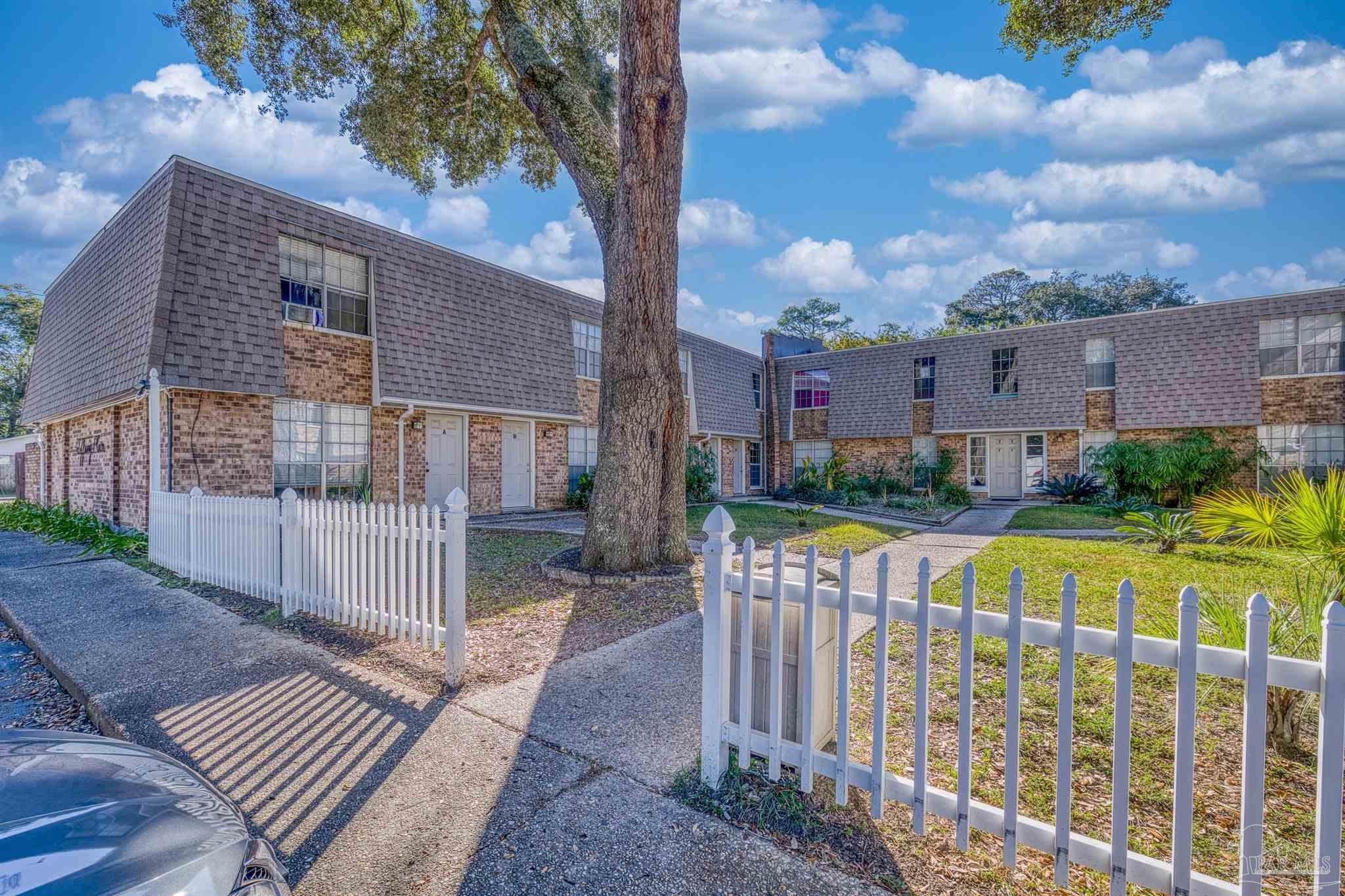 8101 Tippin Ave, Pensacola, FL 32514
