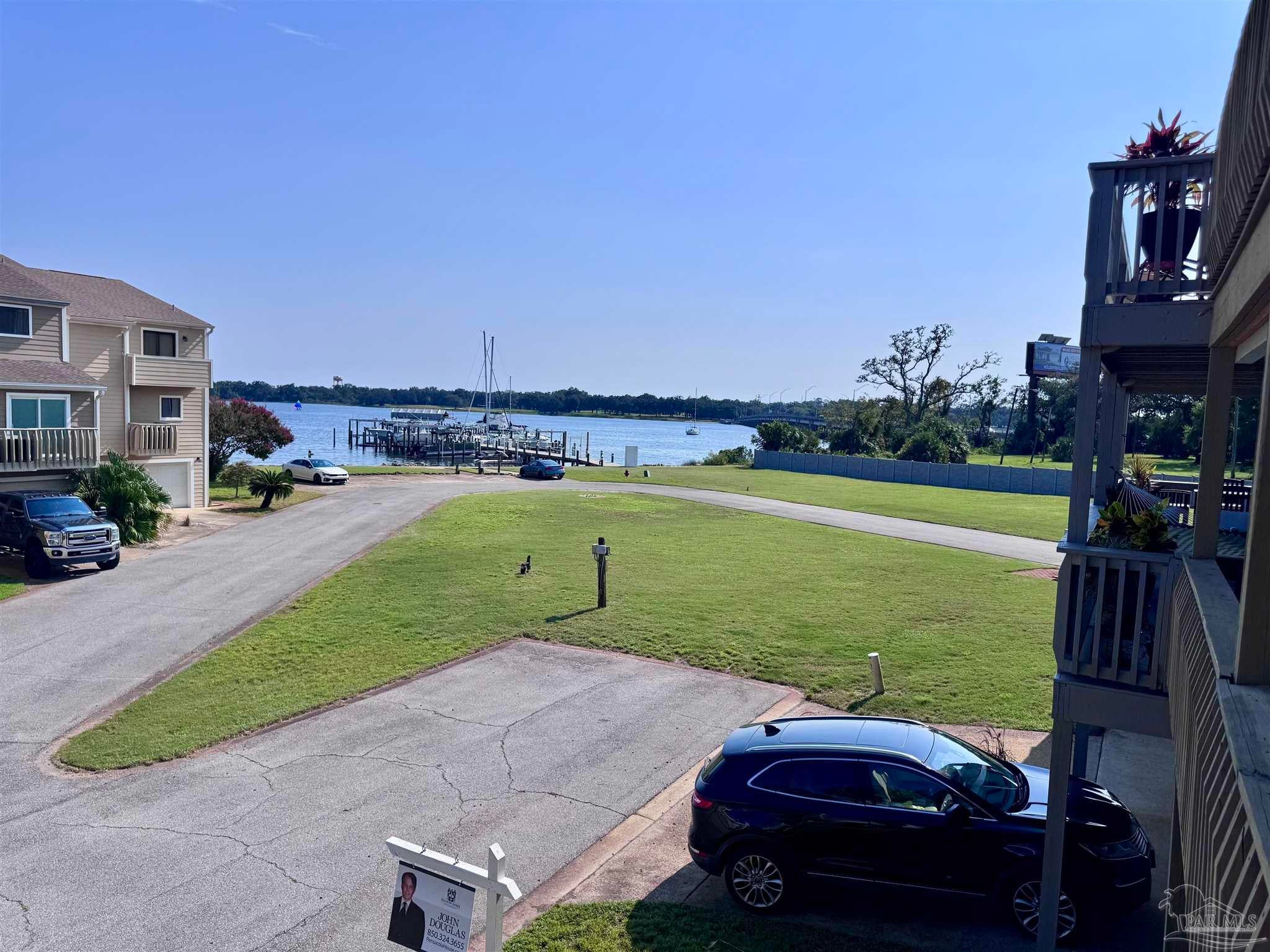 612 S 1 St #21, Pensacola, FL 32507 photo