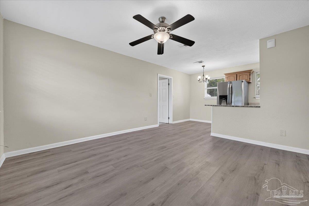 5 Benton Rd, Pensacola, FL 32506 photo
