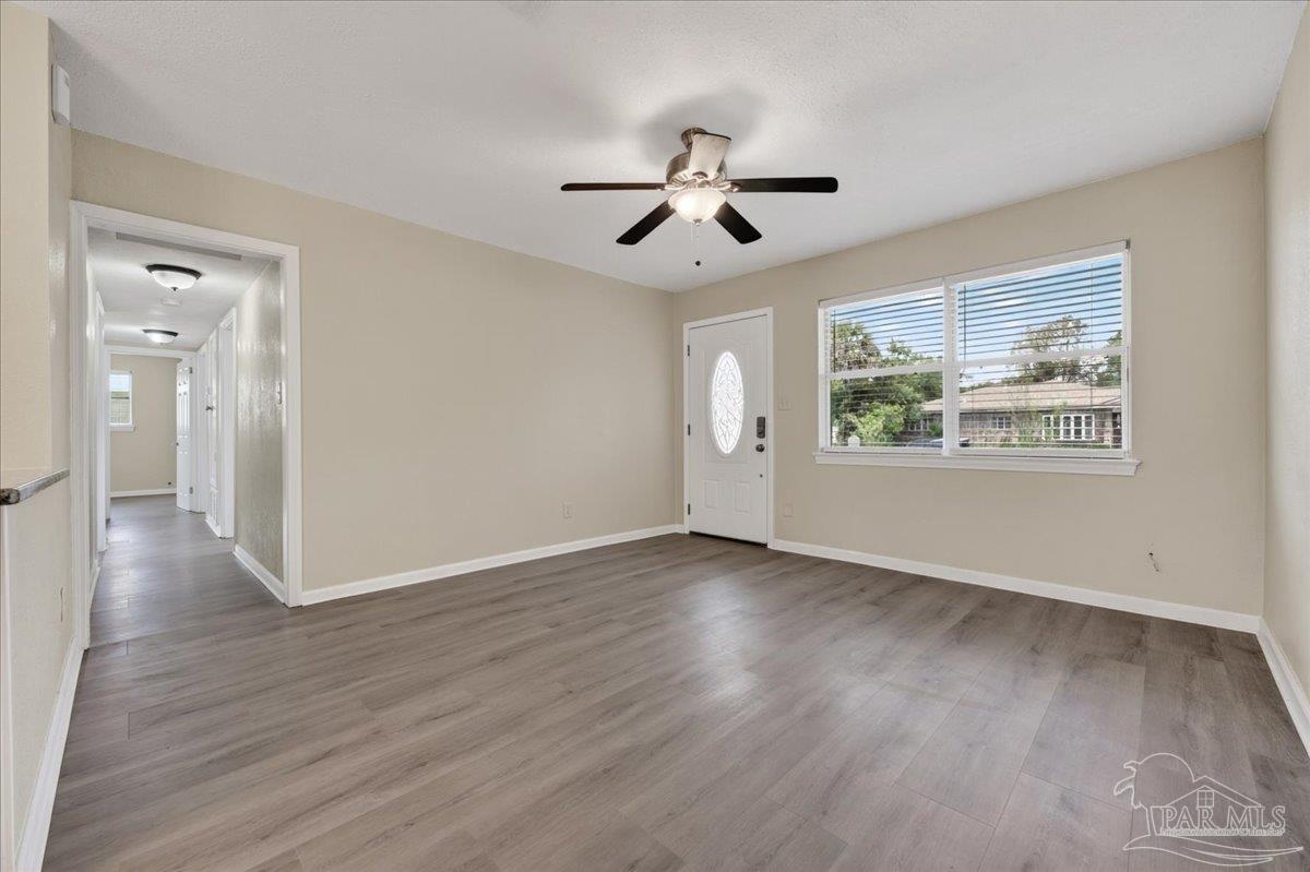 5 Benton Rd, Pensacola, FL 32506 photo
