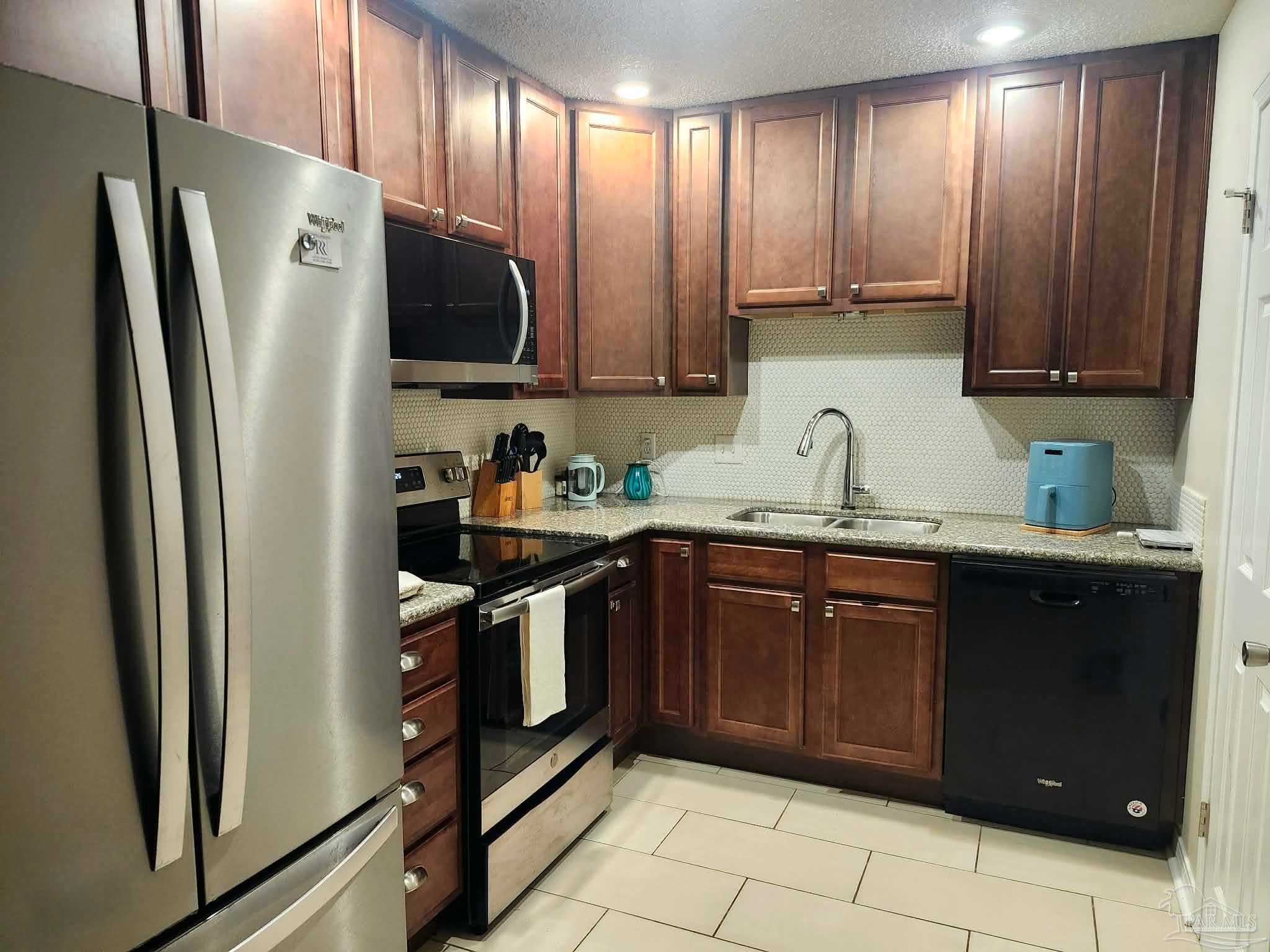 832 Amberwood Dr, Pensacola, FL 32506 photo