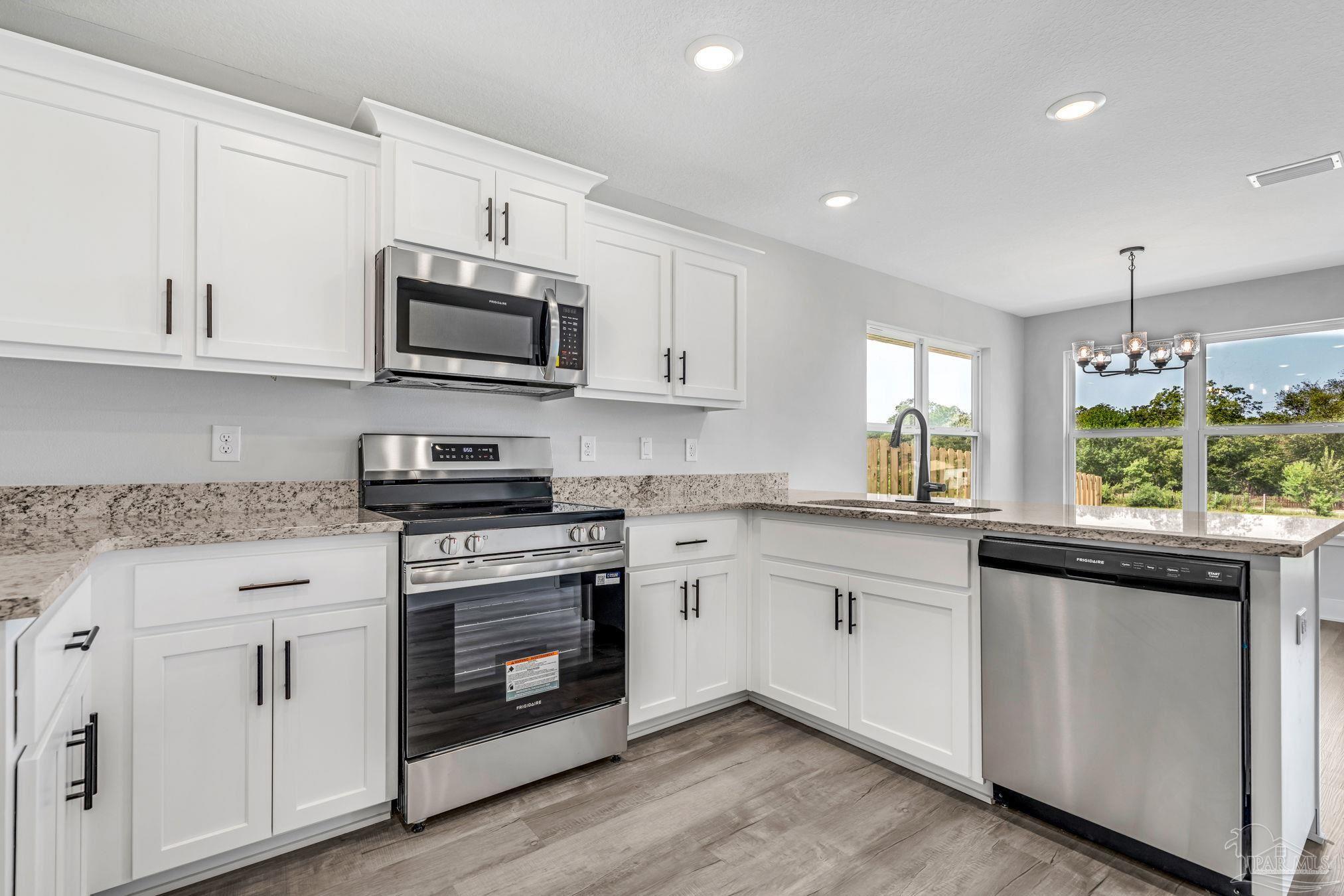 3347 Bliss Ln #7 E, Cantonment, FL 32533 photo