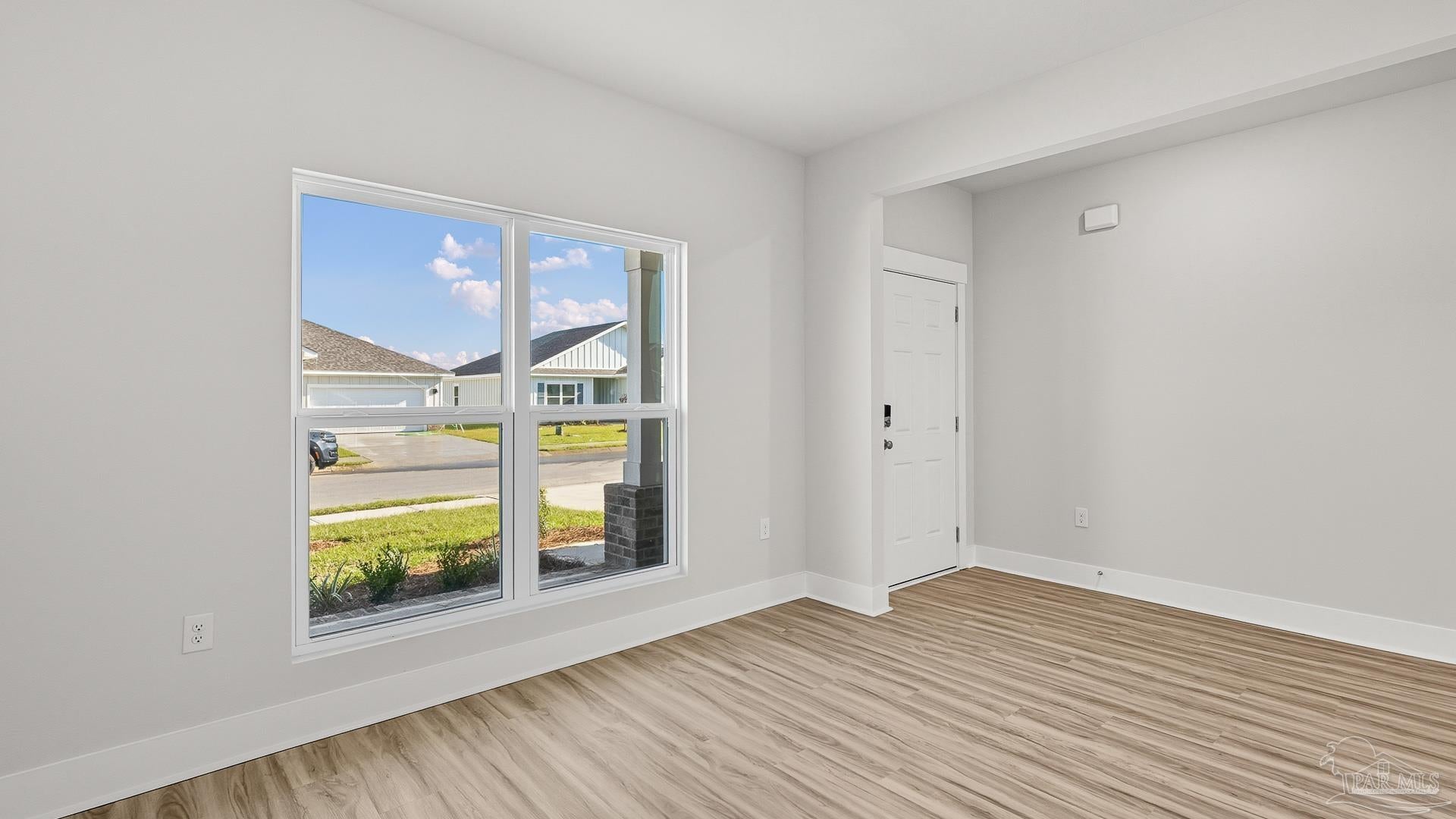 241 Makaira Dr, Cantonment, FL 32533 photo