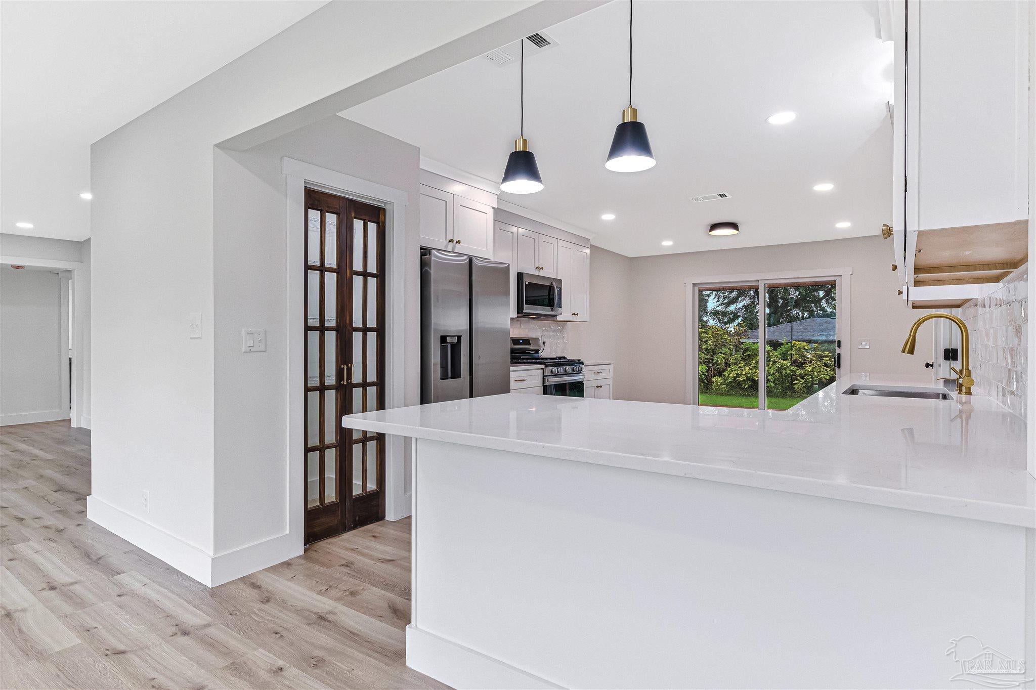621 Whitney Dr, Pensacola, FL 32503 photo