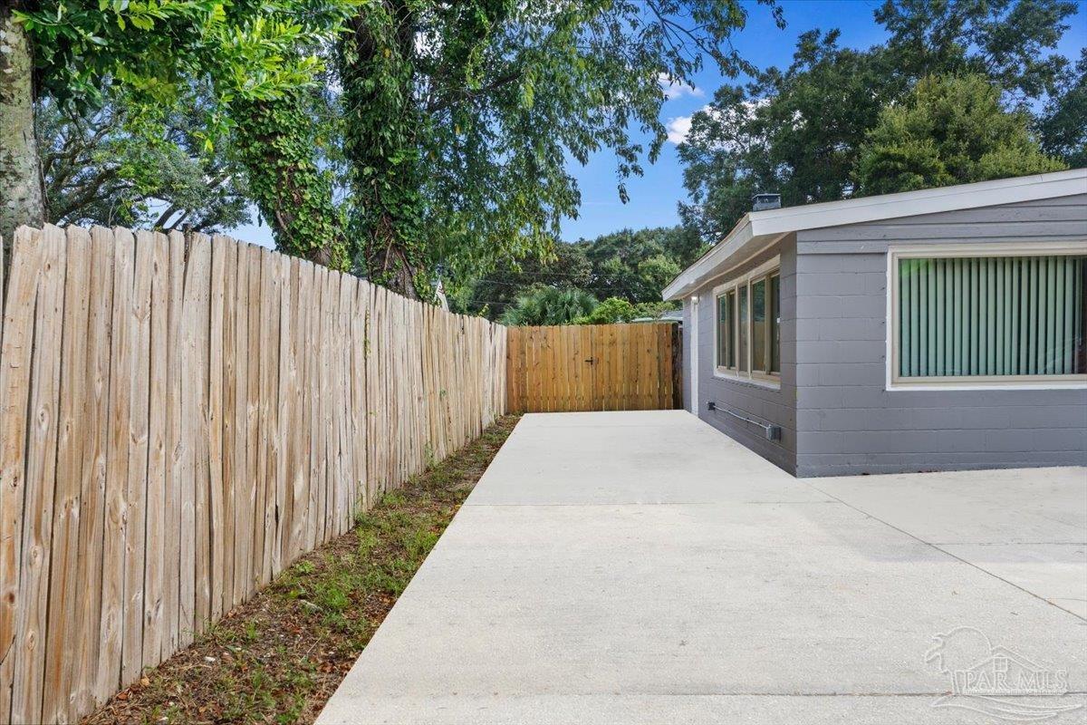 5503 W Jackson St, Pensacola, FL 32506 photo