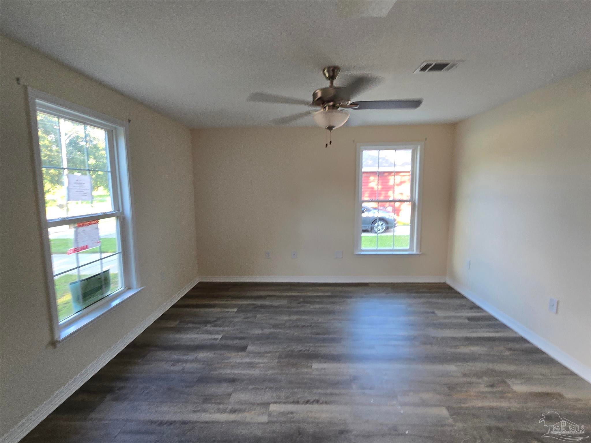 2617 W Leonard St, Pensacola, FL 32505 photo