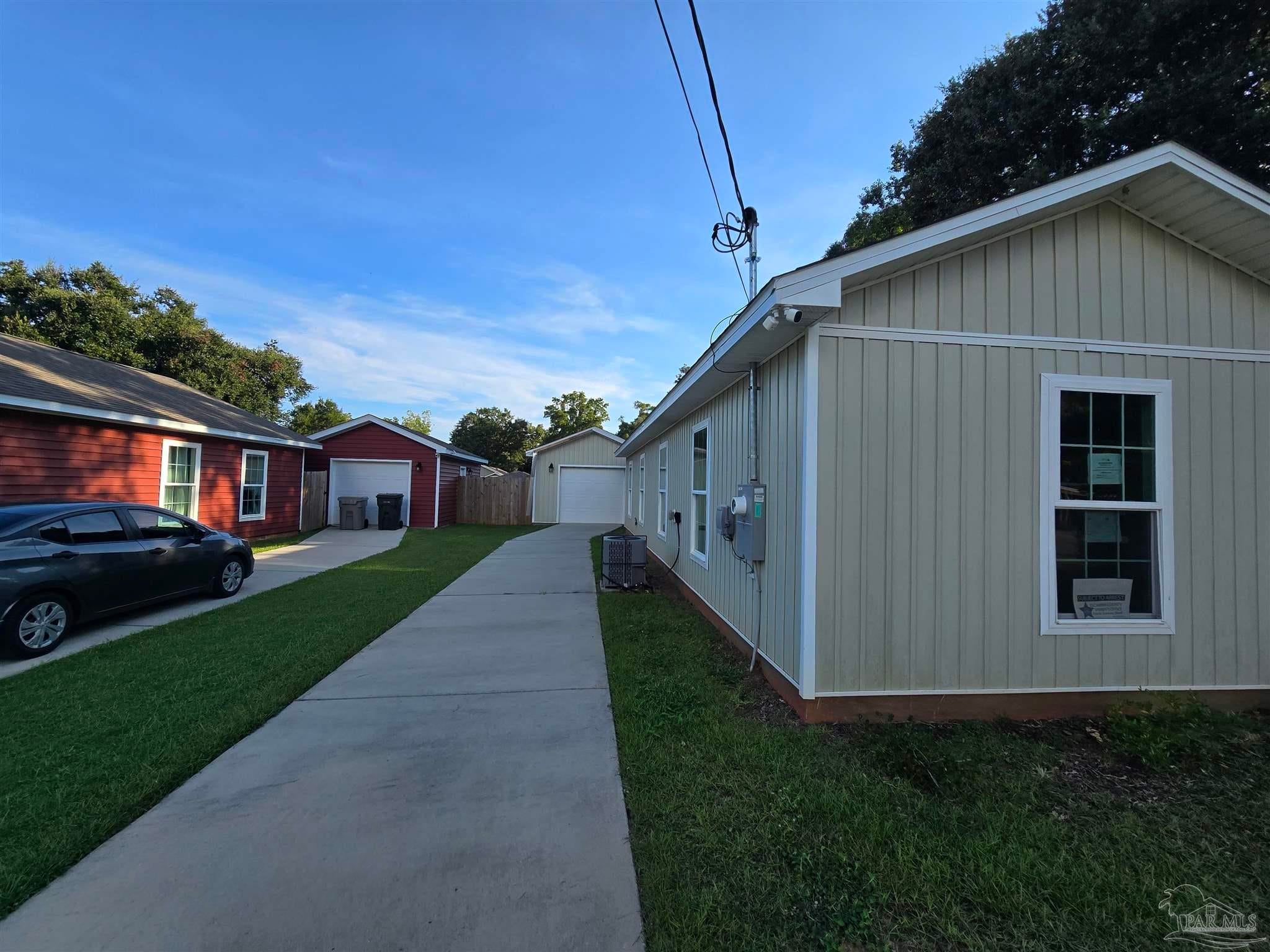 2617 W Leonard St, Pensacola, FL 32505 photo