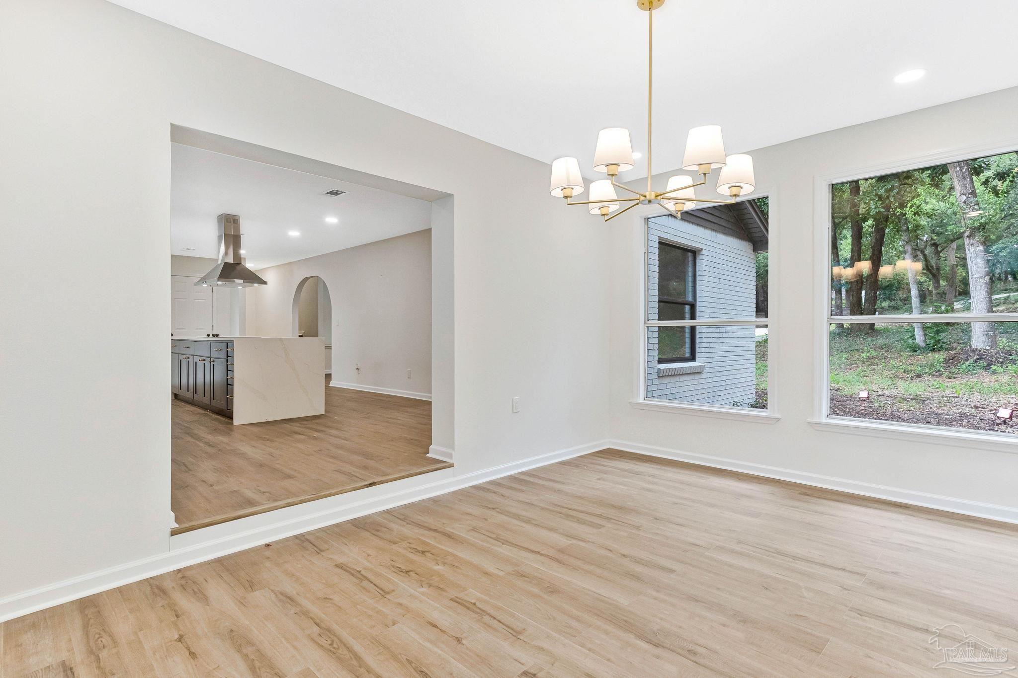 5720 Avenida Robledal, Pensacola, FL 32504 photo