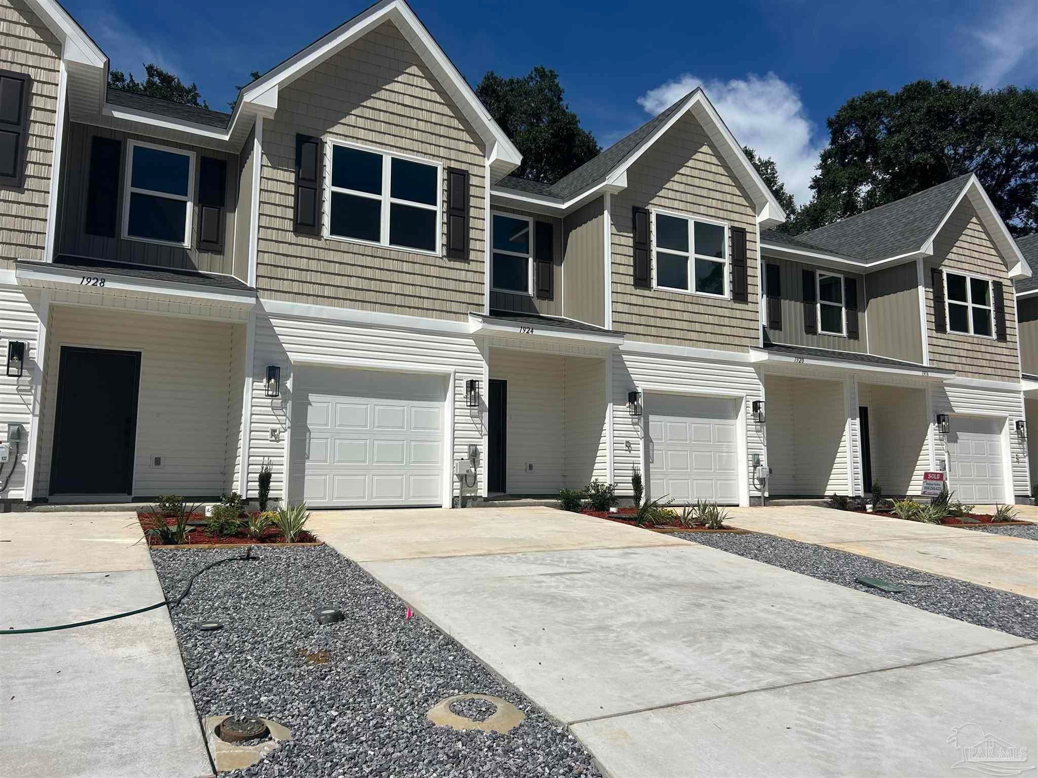 1444 Cedar Grove Ln, Pensacola, FL 32504
