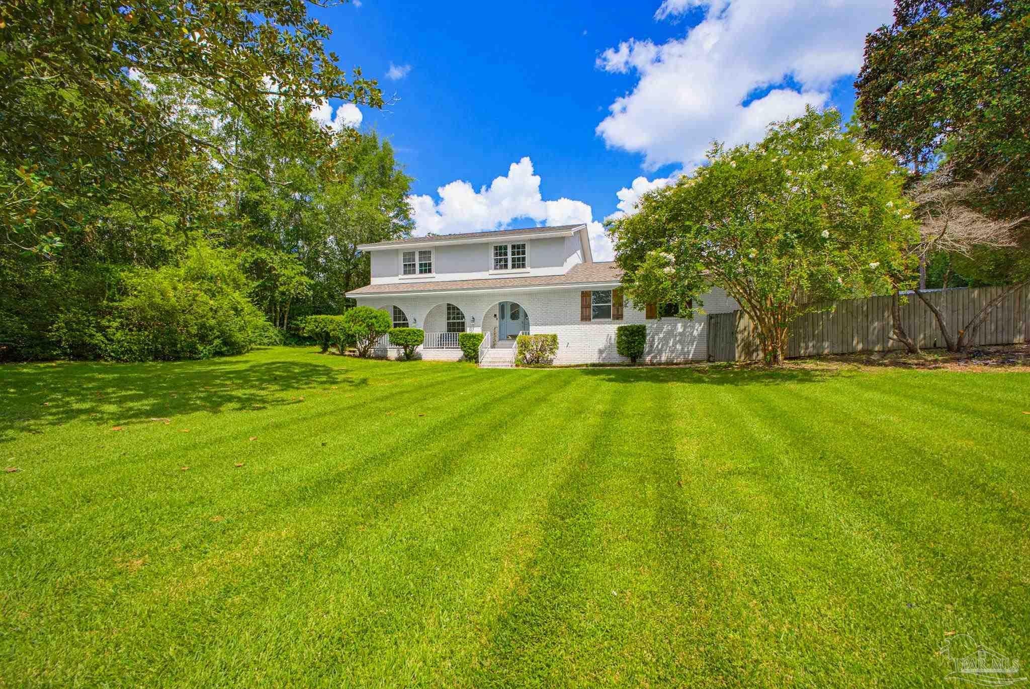 11480 Clear Creek Dr, Pensacola, FL 32514