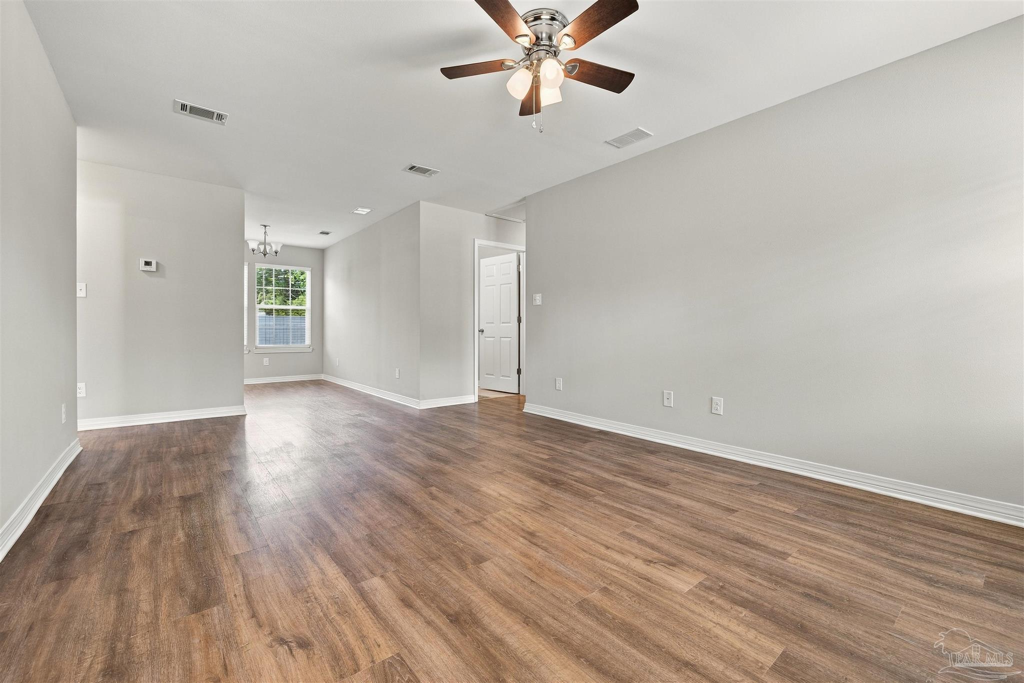 3017 Berwick St, Pensacola, FL 32503 photo
