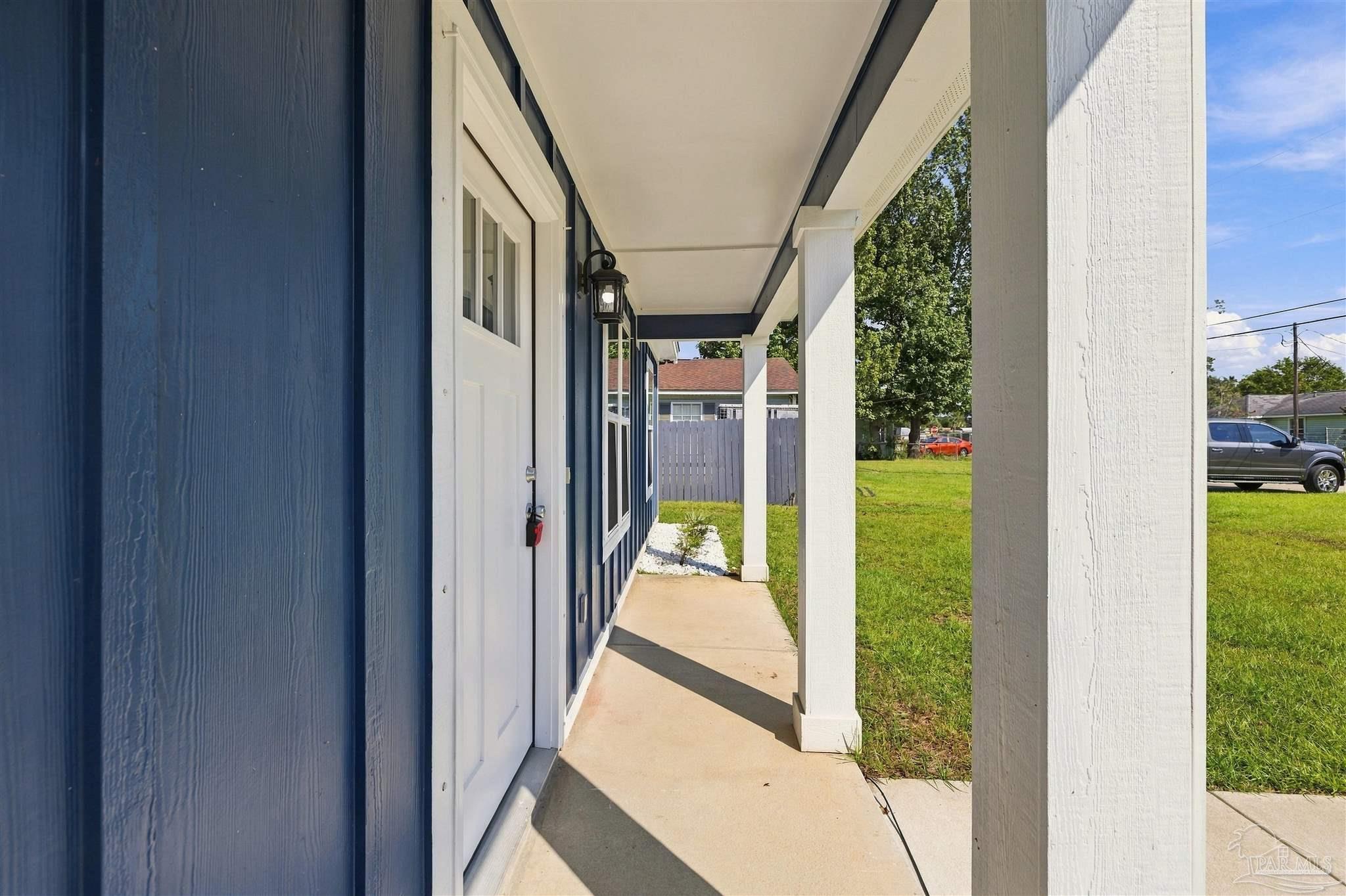 3017 Berwick St, Pensacola, FL 32503 photo