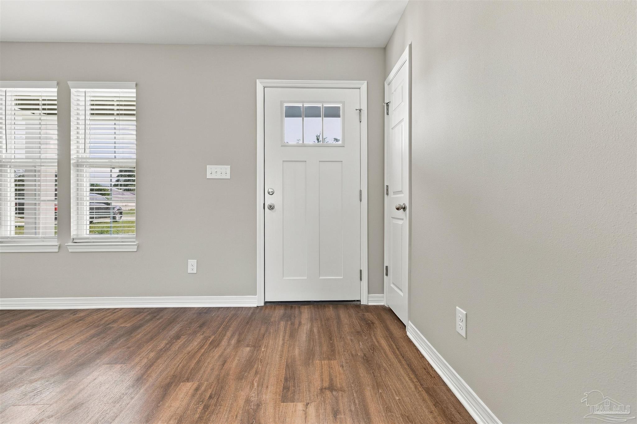 3017 Berwick St, Pensacola, FL 32503 photo