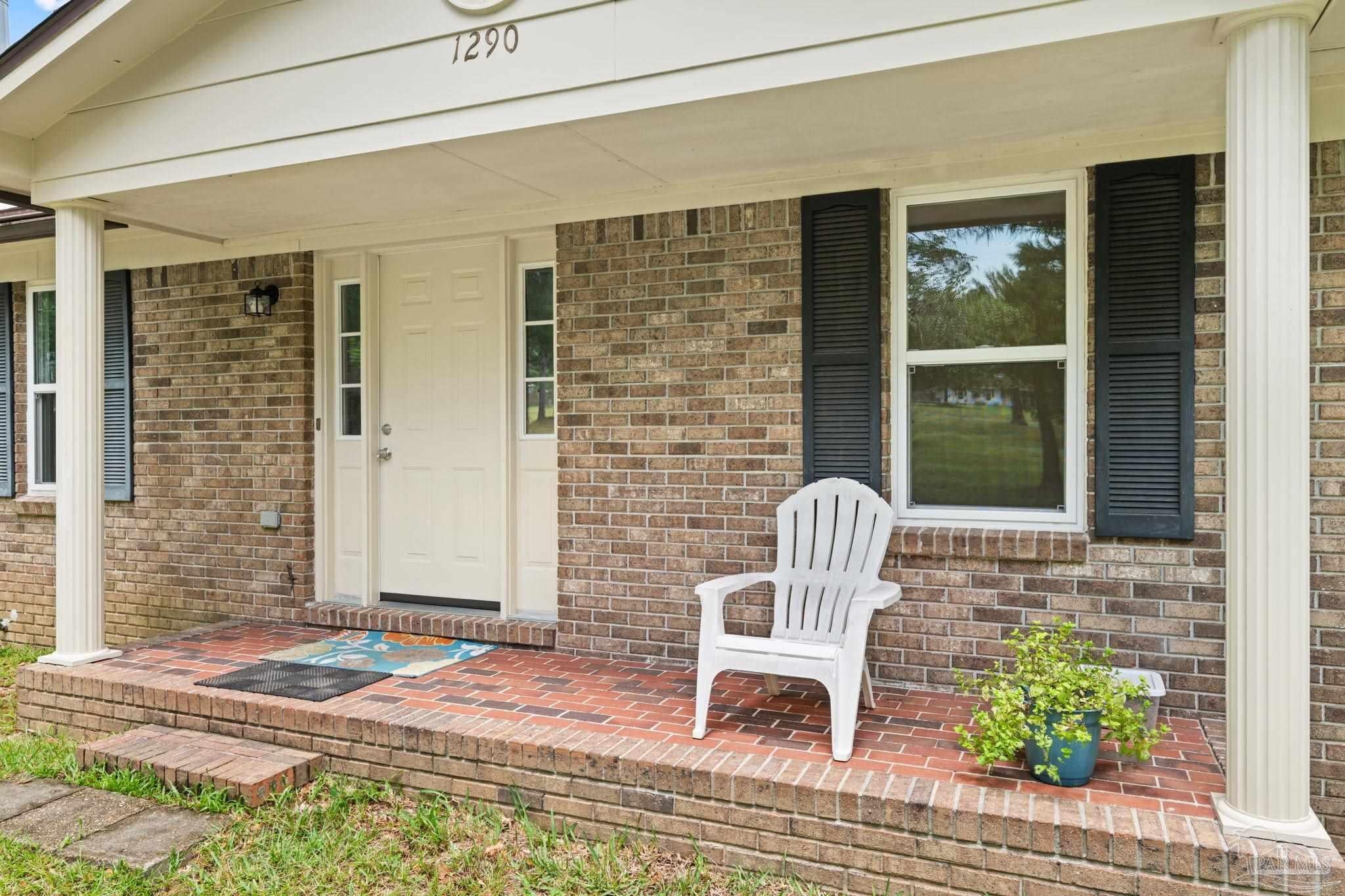 1290 Ridge Way Rd, Cantonment, FL 32533 photo