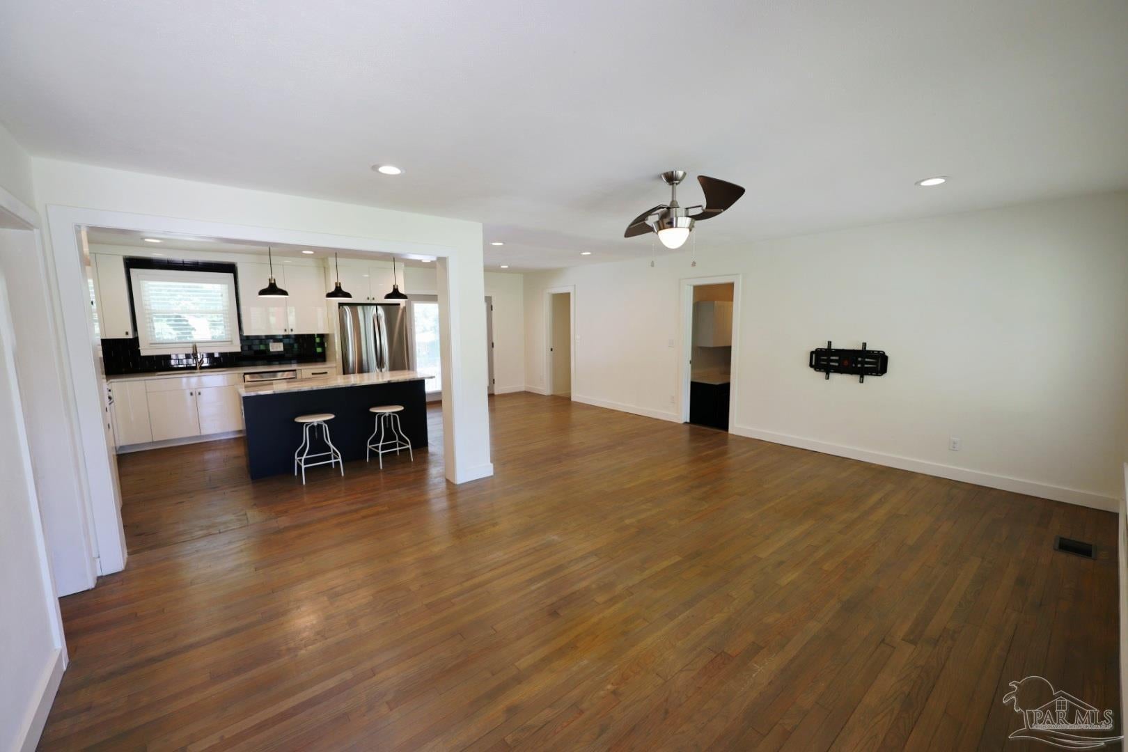 1630 Maura St, Pensacola, FL 32503 photo
