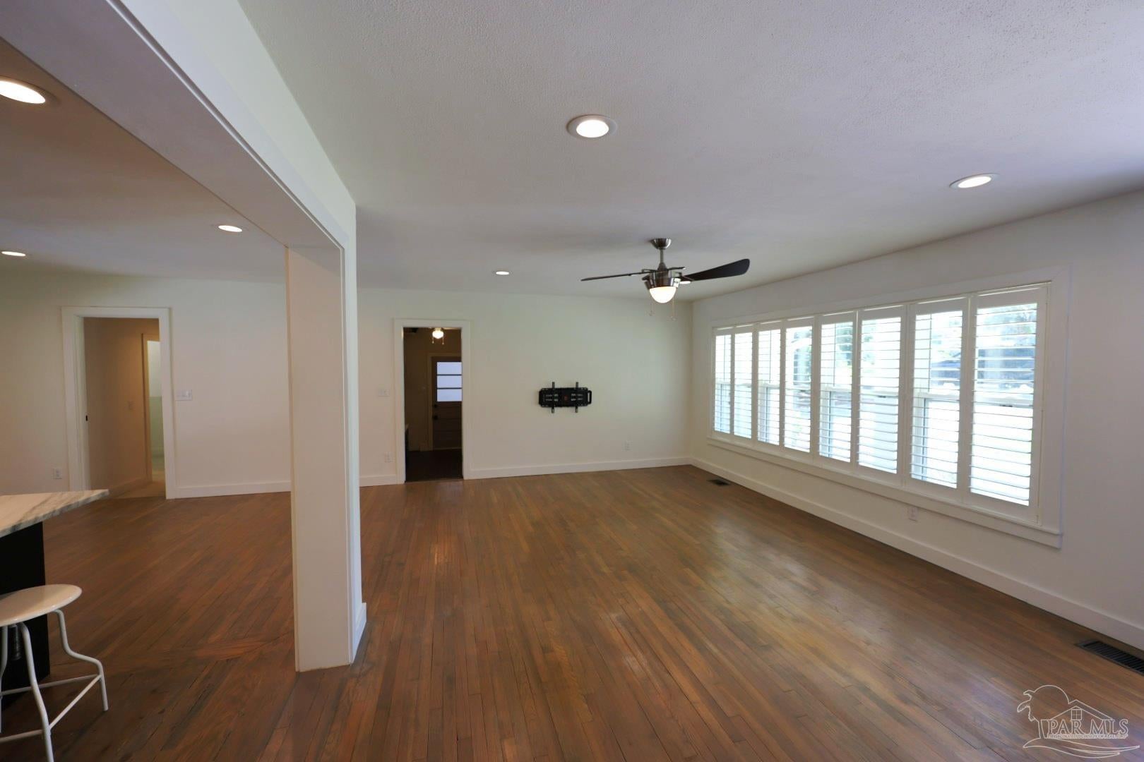 1630 Maura St, Pensacola, FL 32503 photo
