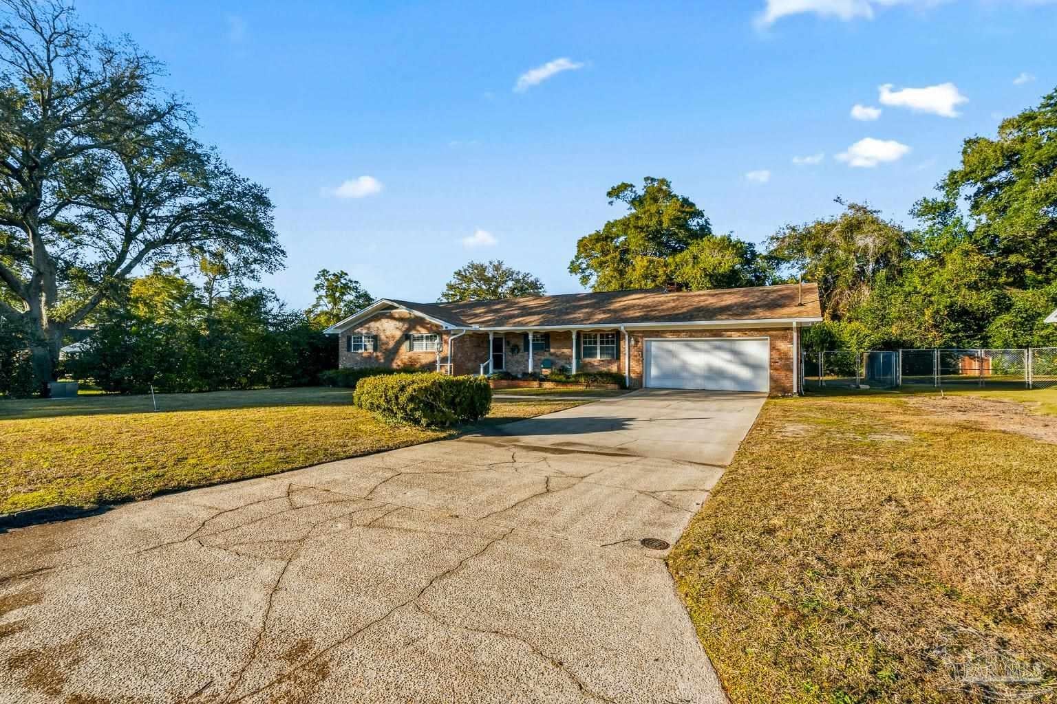 6800 Fabiano St, Pensacola, FL 32506 photo