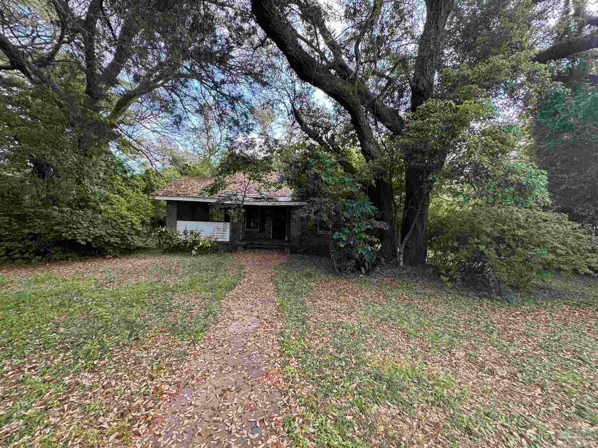 6305 Jackson St, Pensacola, FL 32506