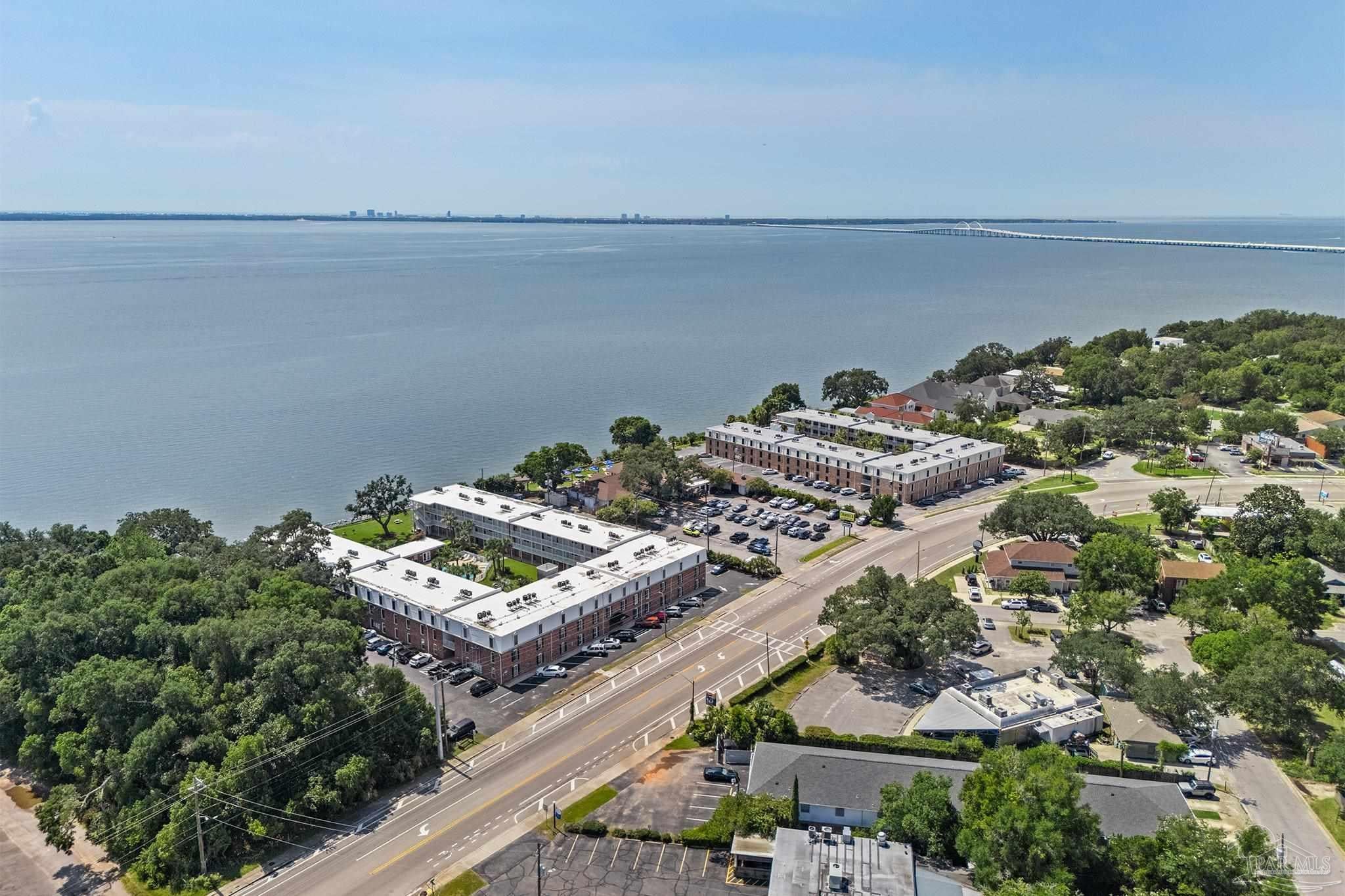 710 Scenic Hwy #305, Pensacola, FL 32503 photo
