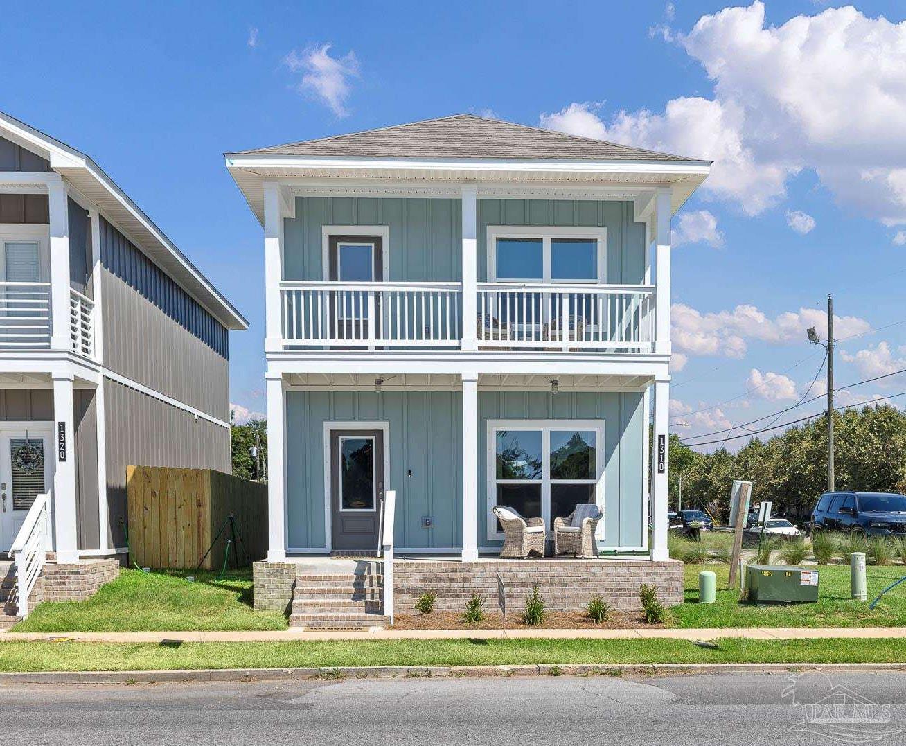 1310 Zarragossa St, Pensacola, FL 32502