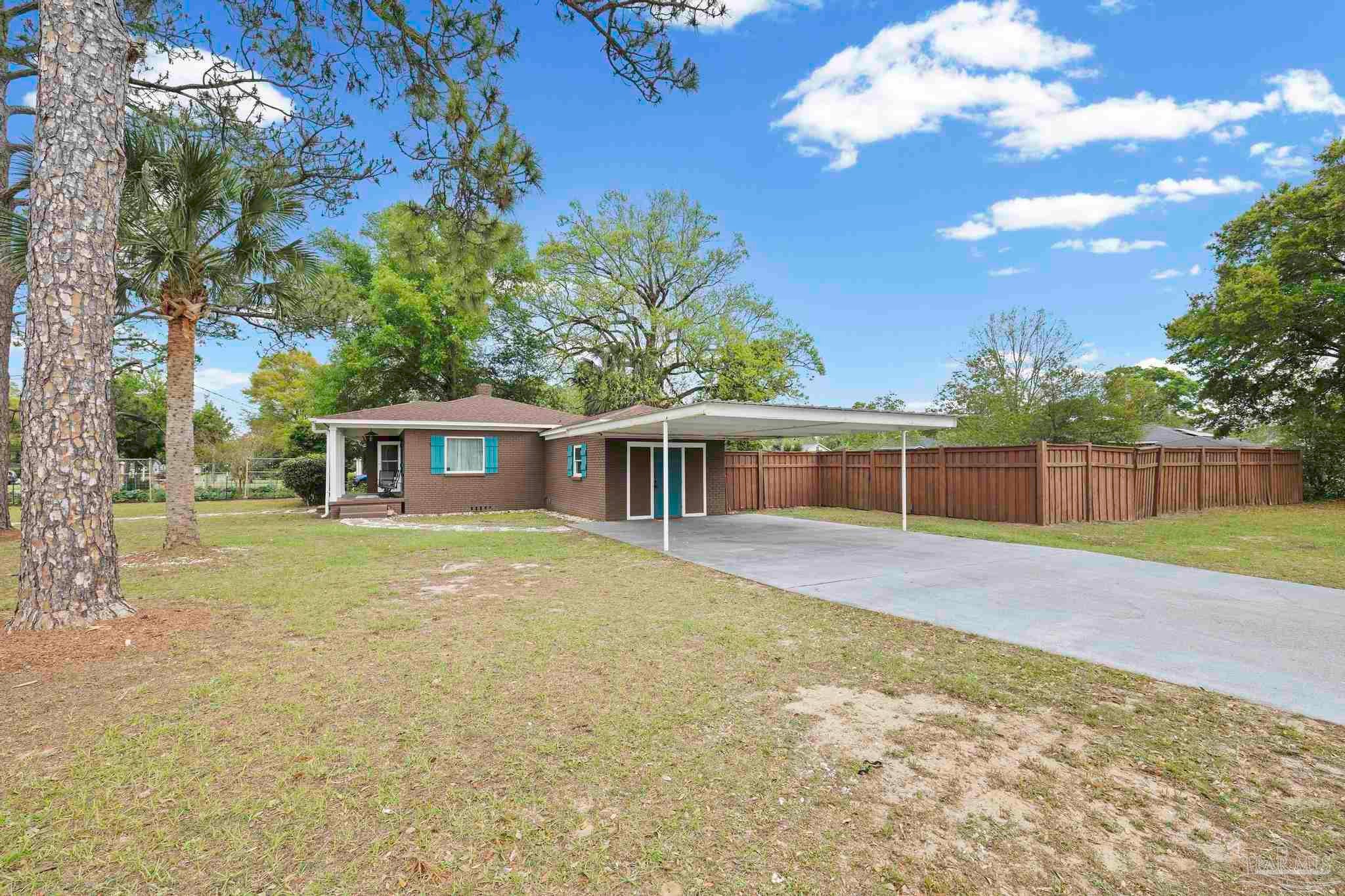 1801 Cross St, Pensacola, FL 32503
