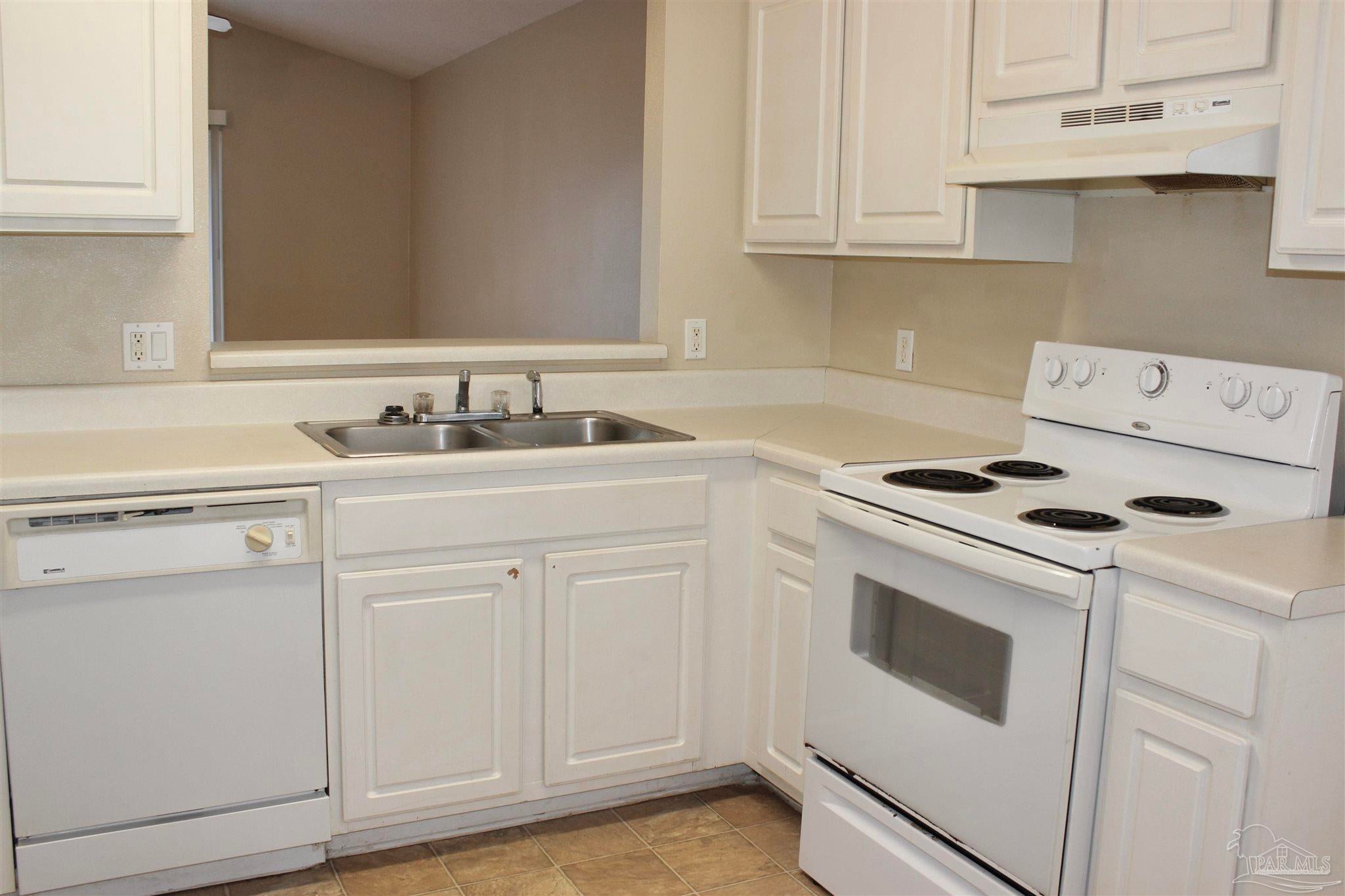 213 Valdosta Ave, Pensacola, FL 32507 photo