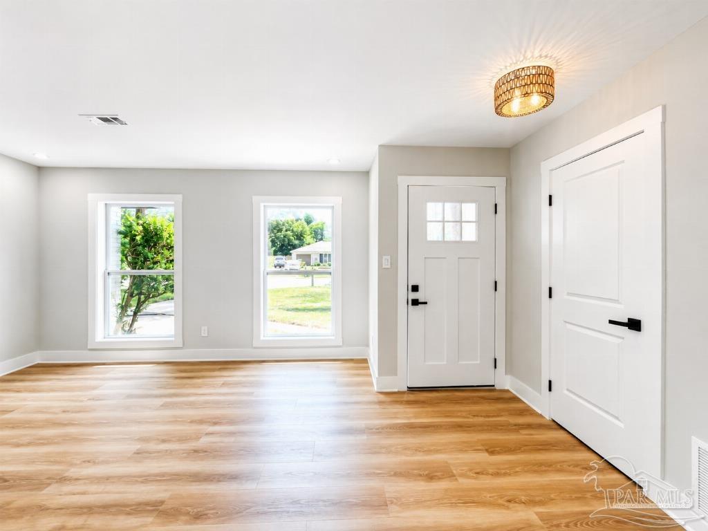 5920 Leesway Blvd, Pensacola, FL 32504 photo
