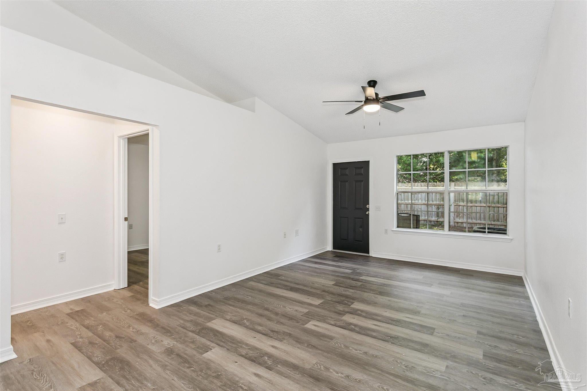 8169 Heirloom Dr, Pensacola, FL 32514 photo