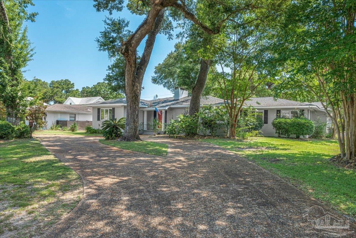 15 Lakeside Dr, Pensacola, FL 32507 photo