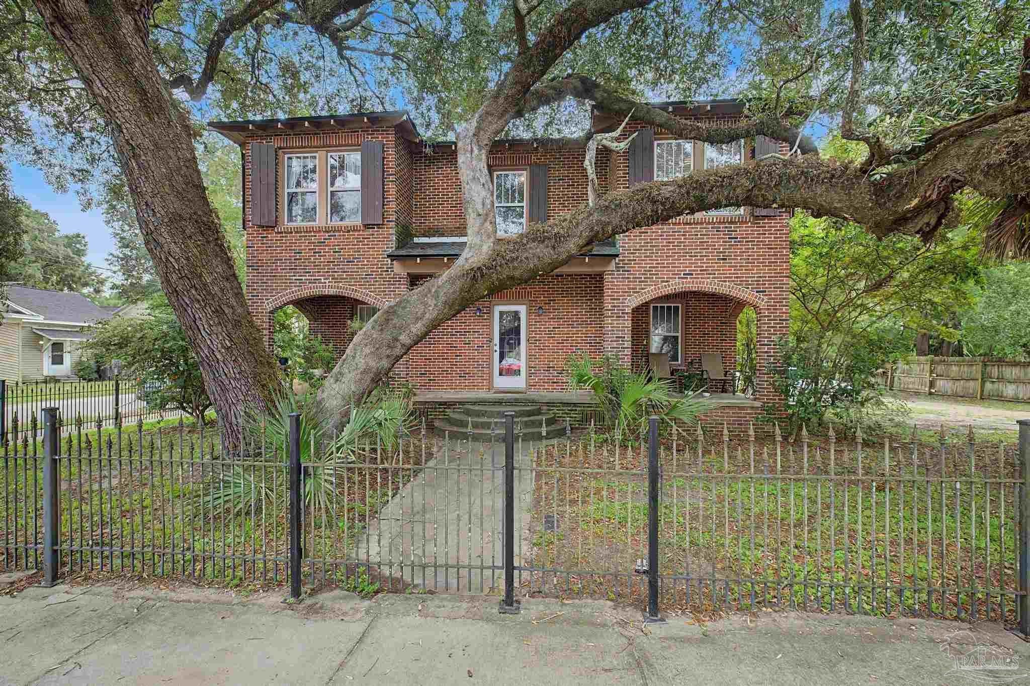 401 Barcelona St, Pensacola, FL 32501