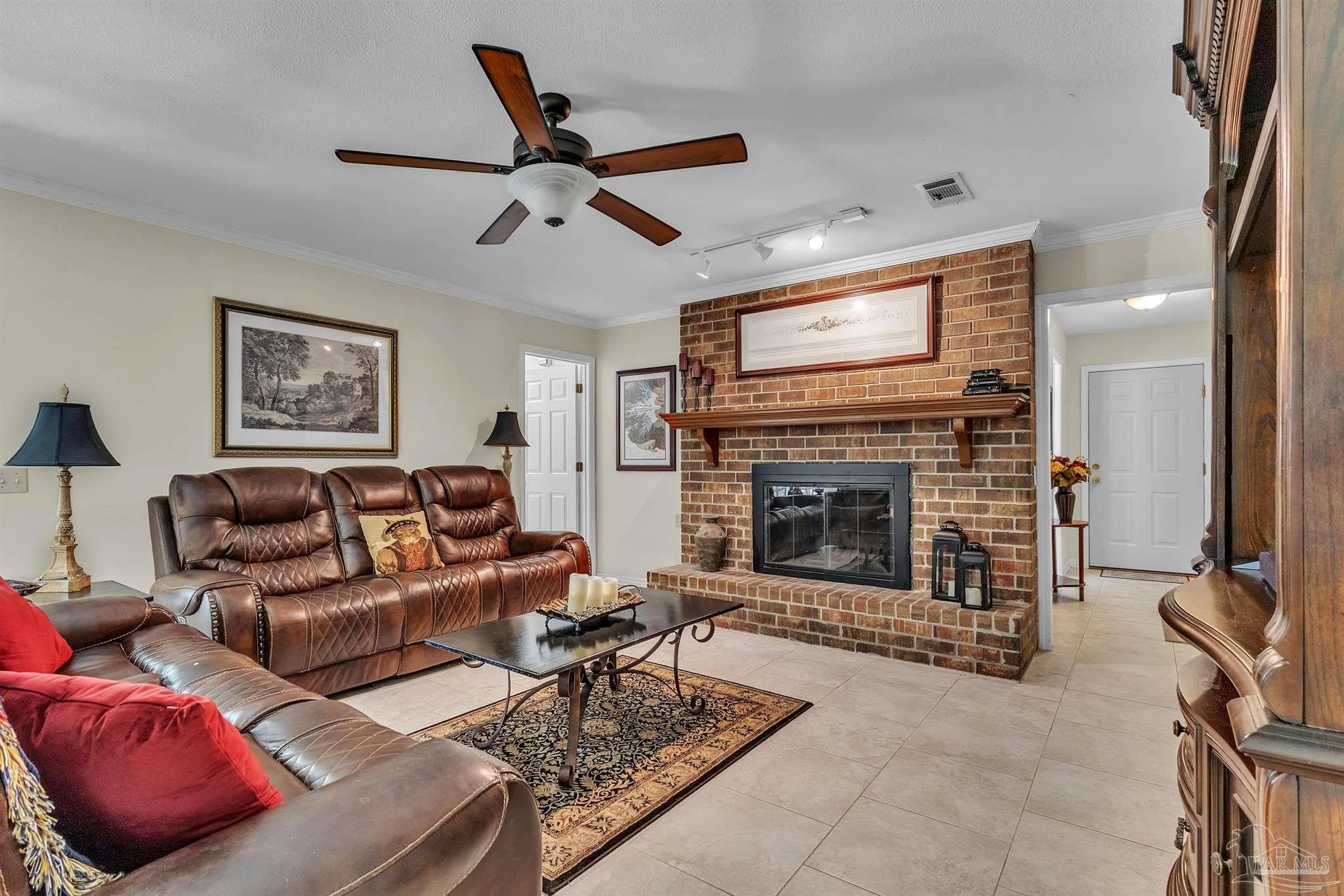 6271 Lake Charlene Dr, Pensacola, FL 32506 photo