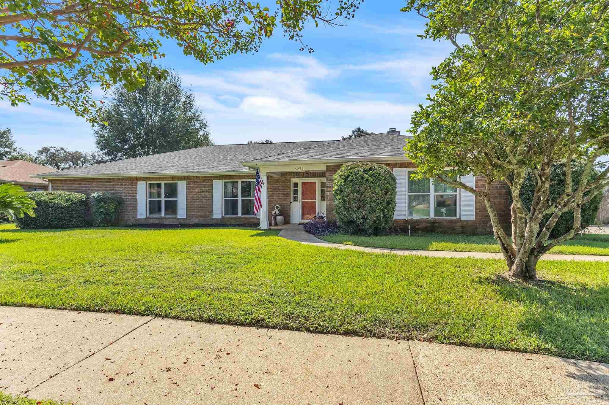 6271 Lake Charlene Dr, Pensacola, FL 32506 photo