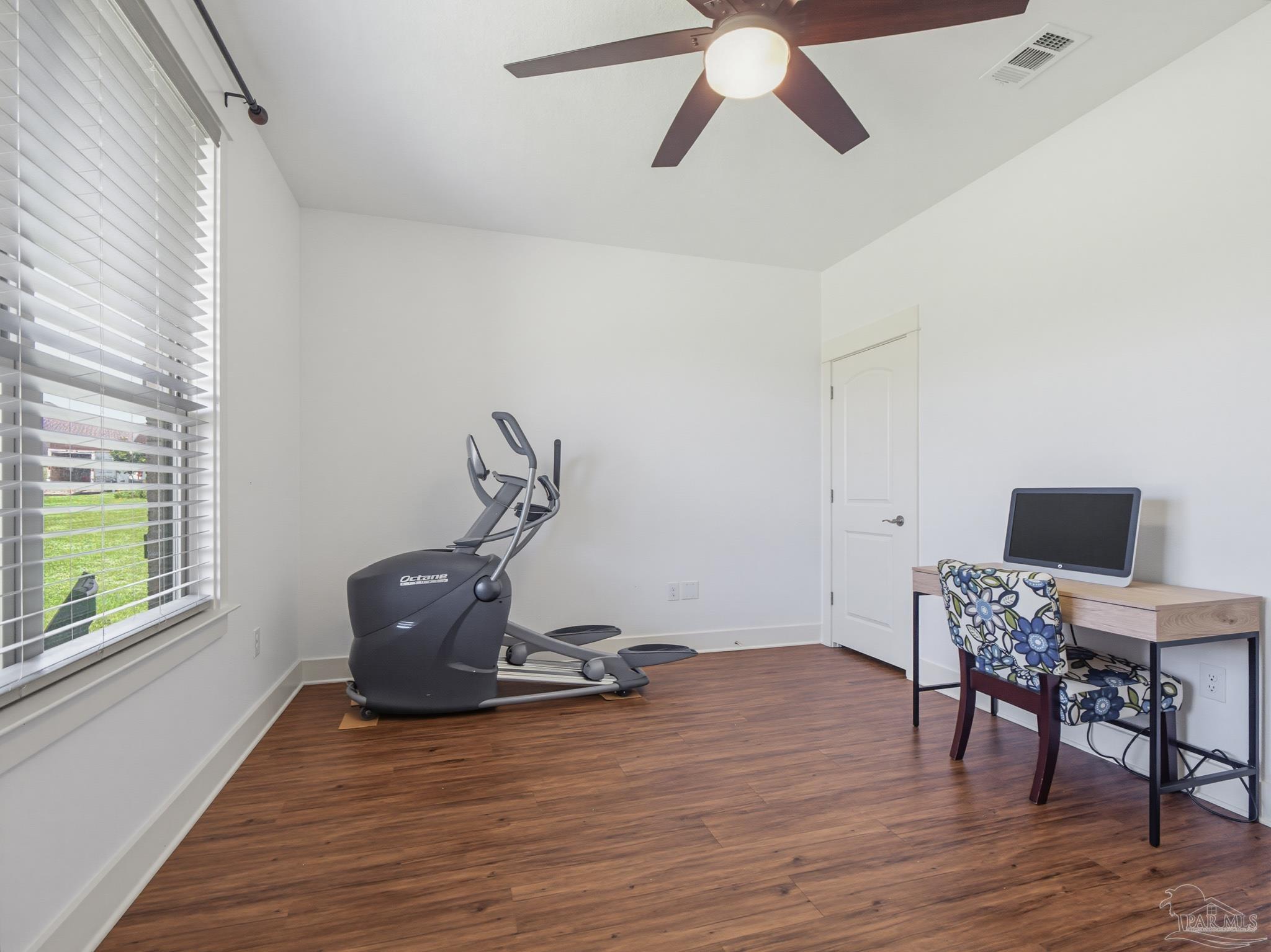 2480 Carthage Ct, Cantonment, FL 32533 photo