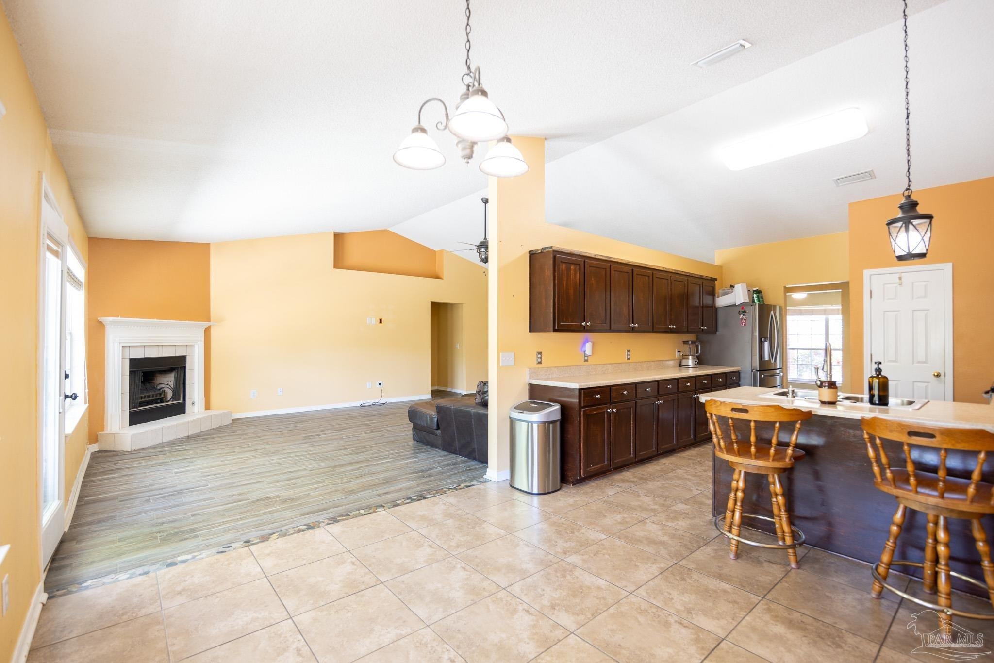 1566 Twin Pines Cir, Cantonment, FL 32533 photo