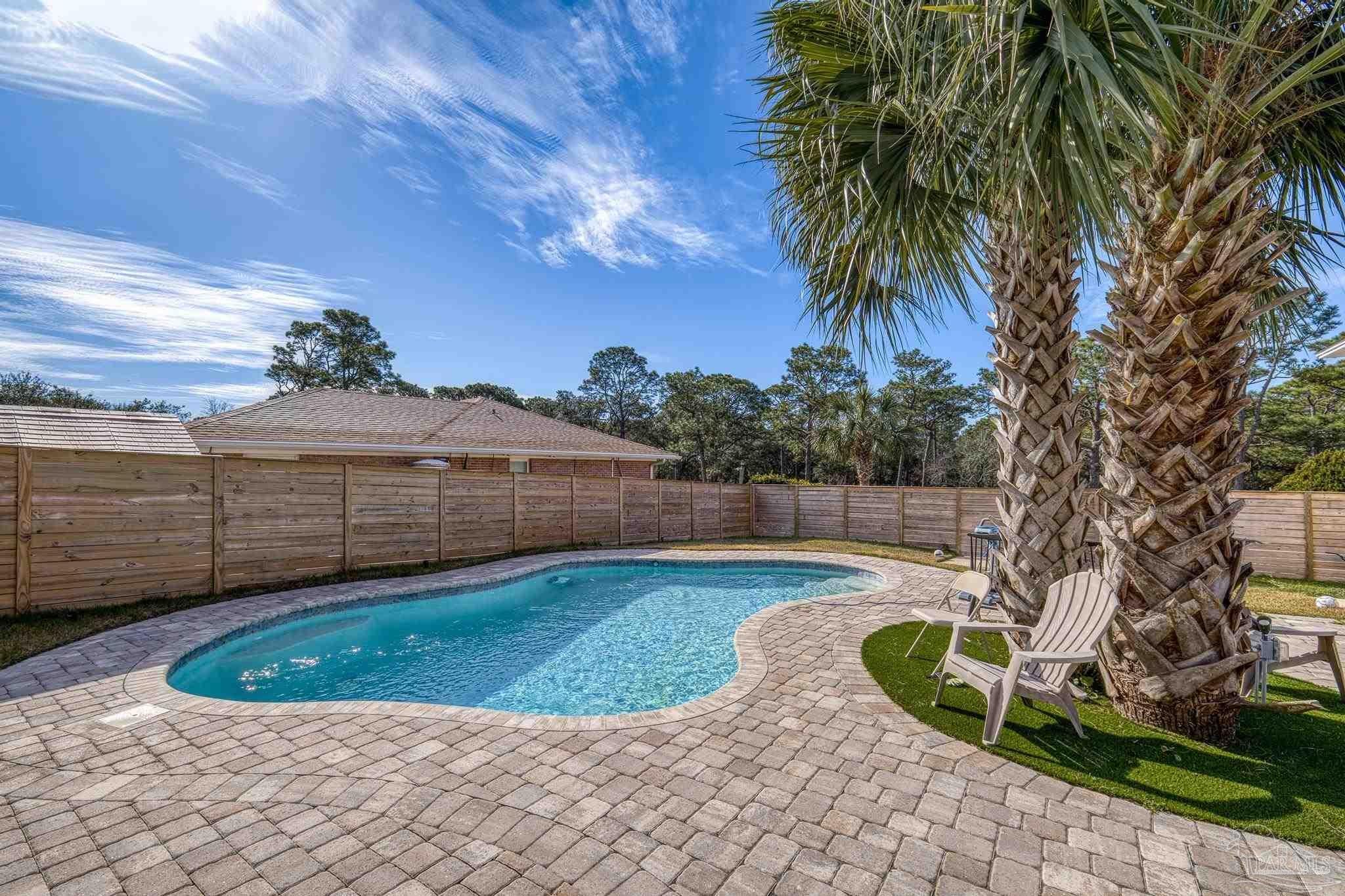 4401 N 12 Ave, Pensacola, FL 32503 photo