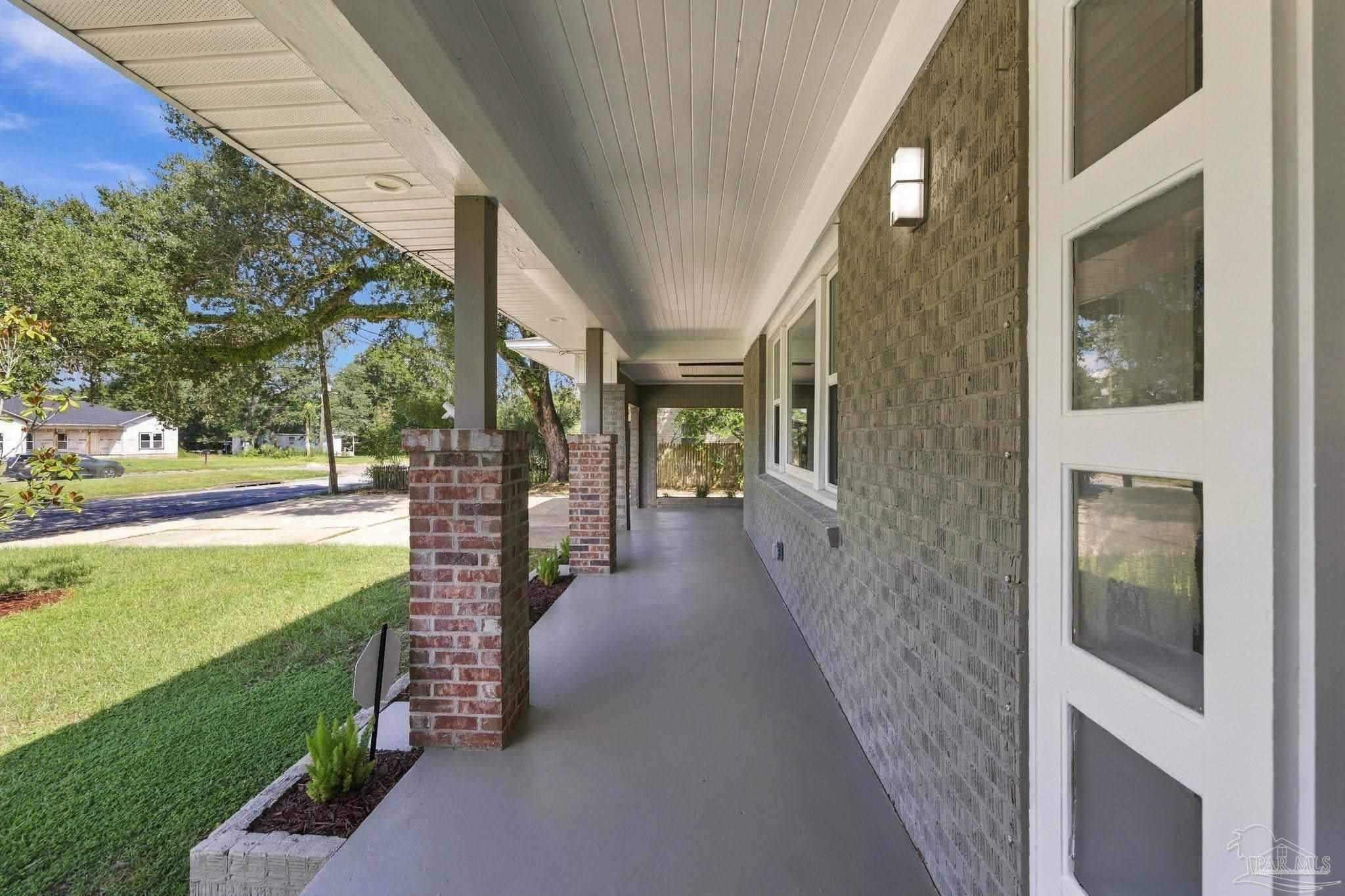 1808 N Reus St, Pensacola, FL 32501 photo
