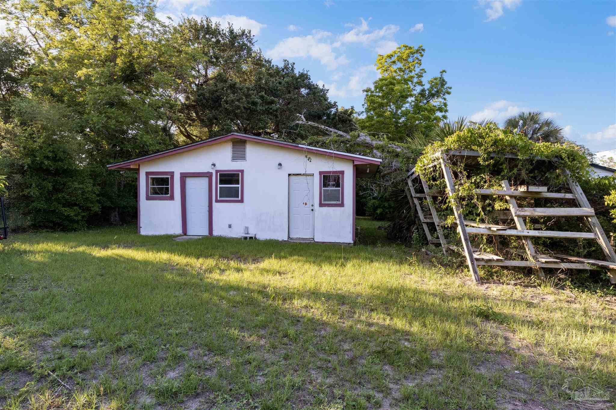 1206 W Brainerd St, Pensacola, FL 32501 photo