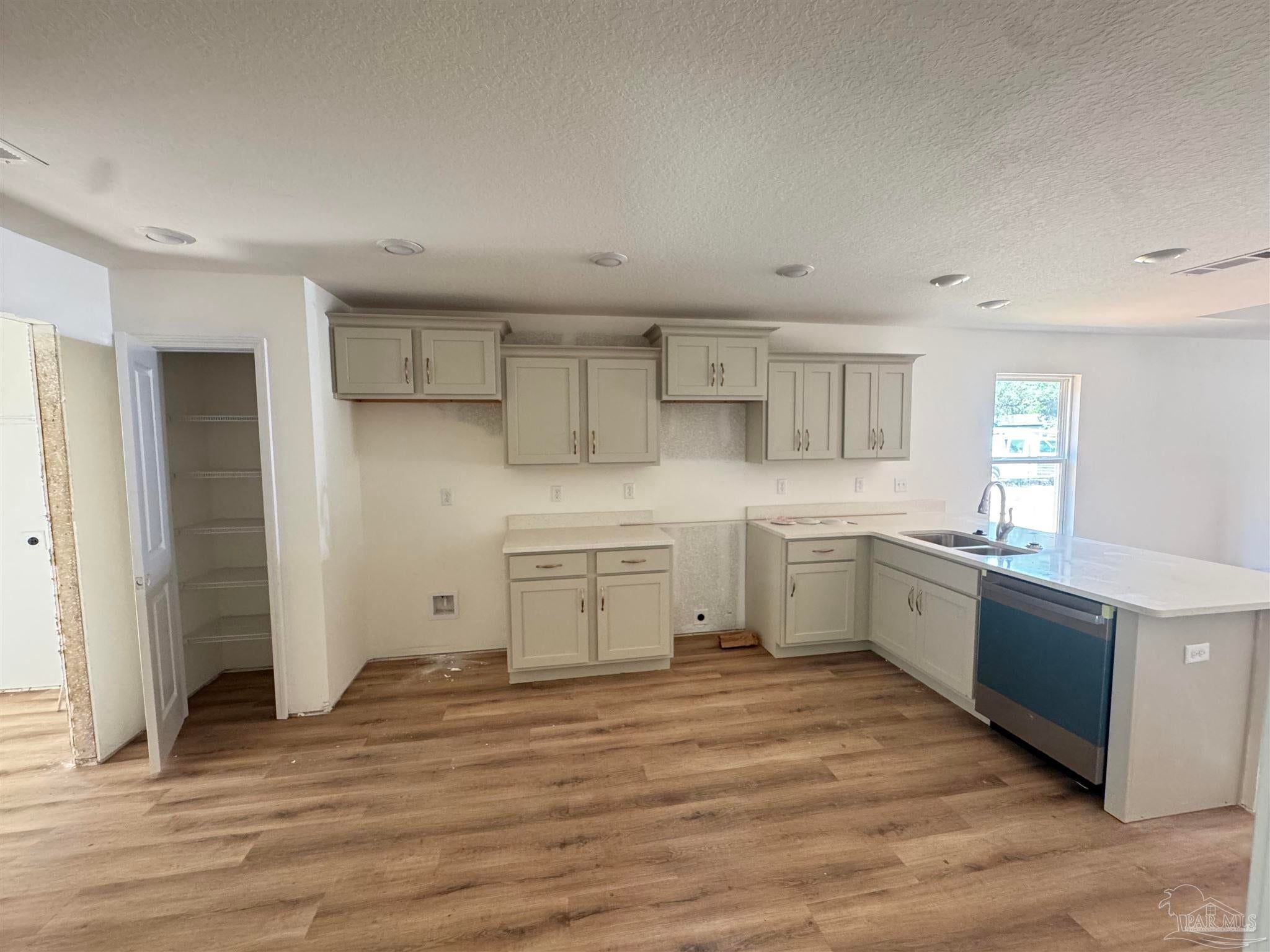 1649 Atlanta Ave, Pensacola, FL 32507 photo
