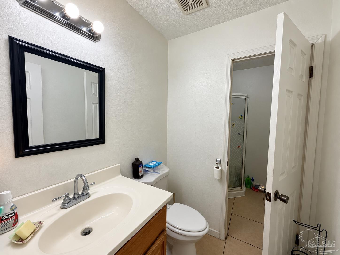 10542 Heatherwood Dr, Pensacola, FL 32506 photo