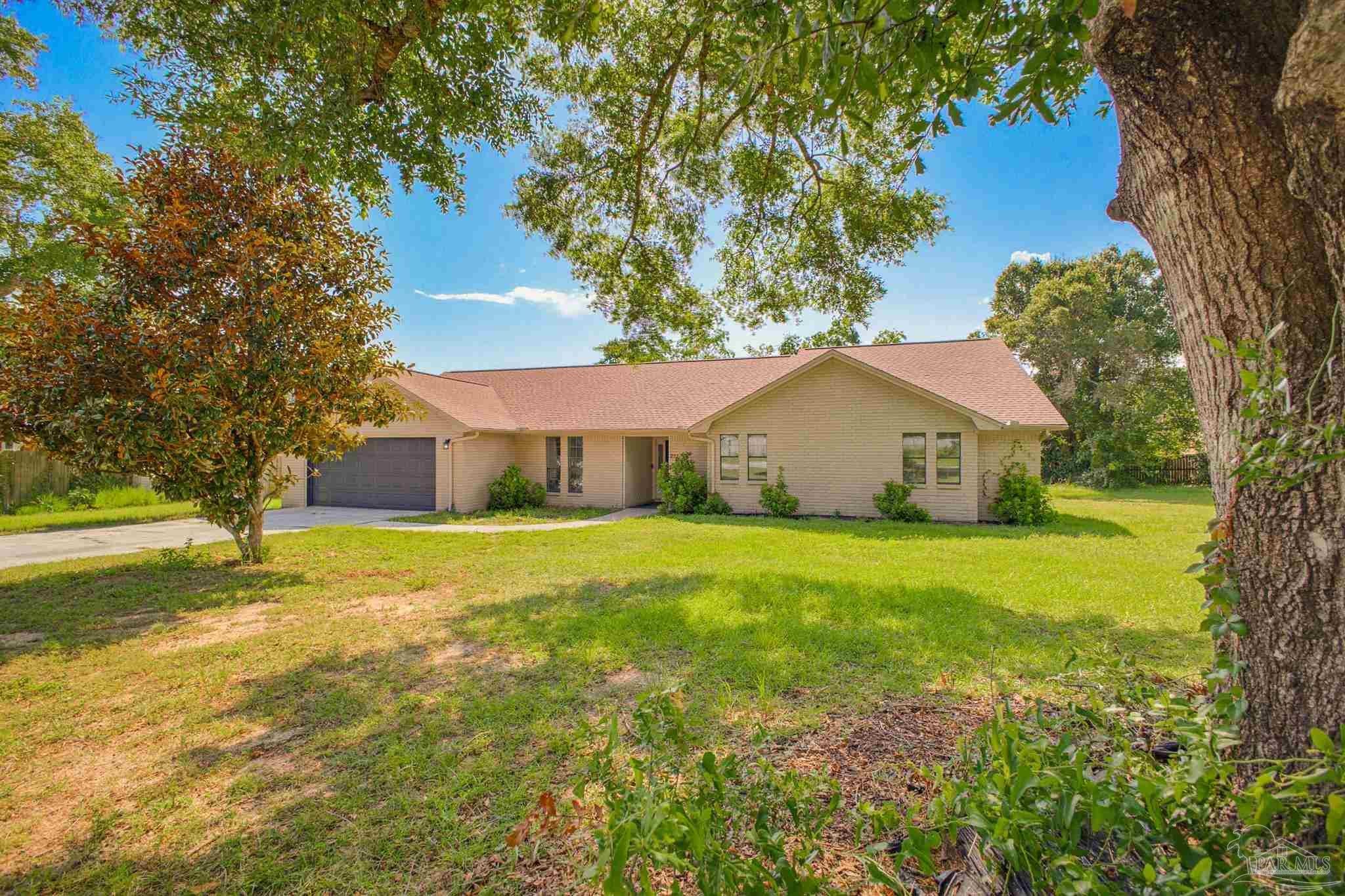 27 72 Ave, Pensacola, FL 32506