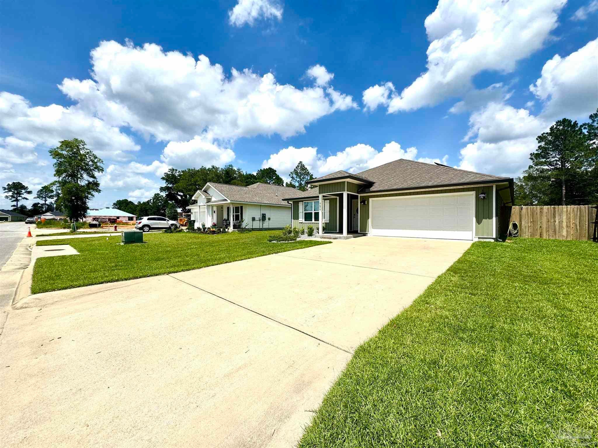9676 Angel Oak Dr, Pensacola, FL 32526 photo
