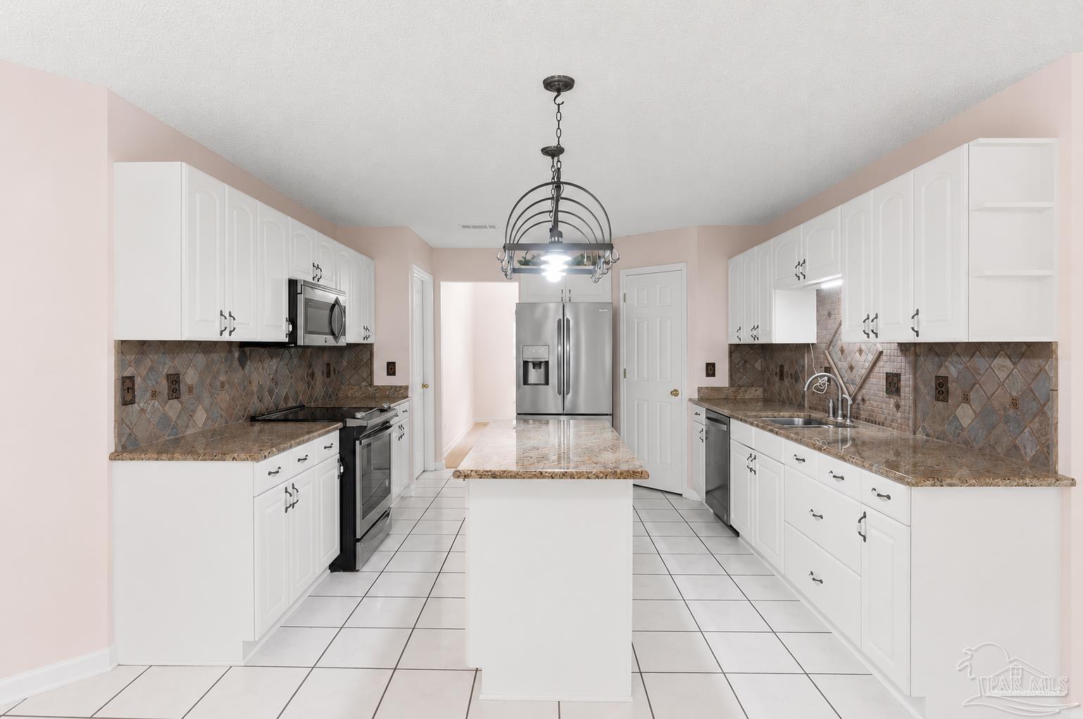 5108 Pine Hollow Dr, Pensacola, FL 32505 photo