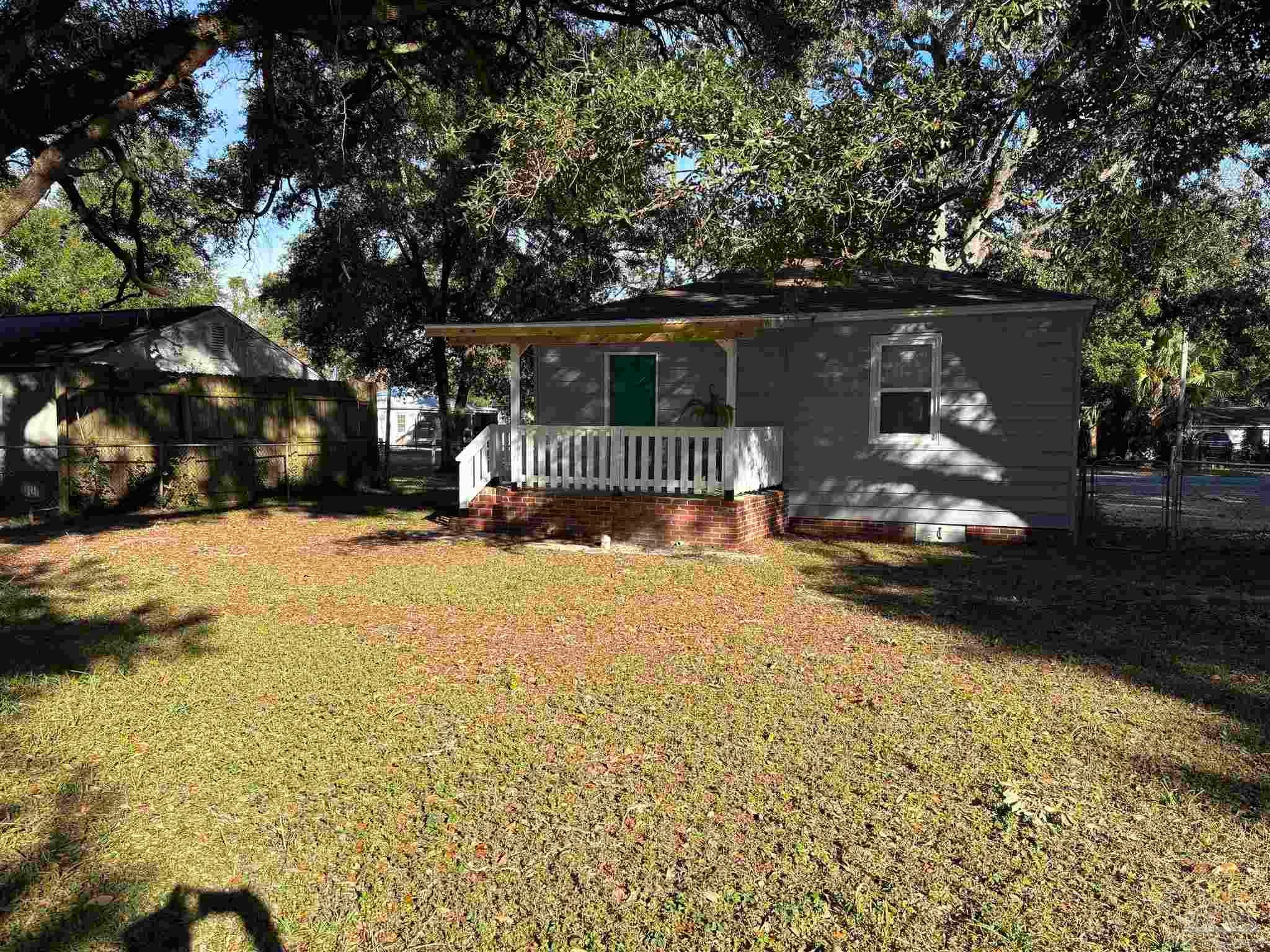 51 W Carver Dr, Pensacola, FL 32507 photo