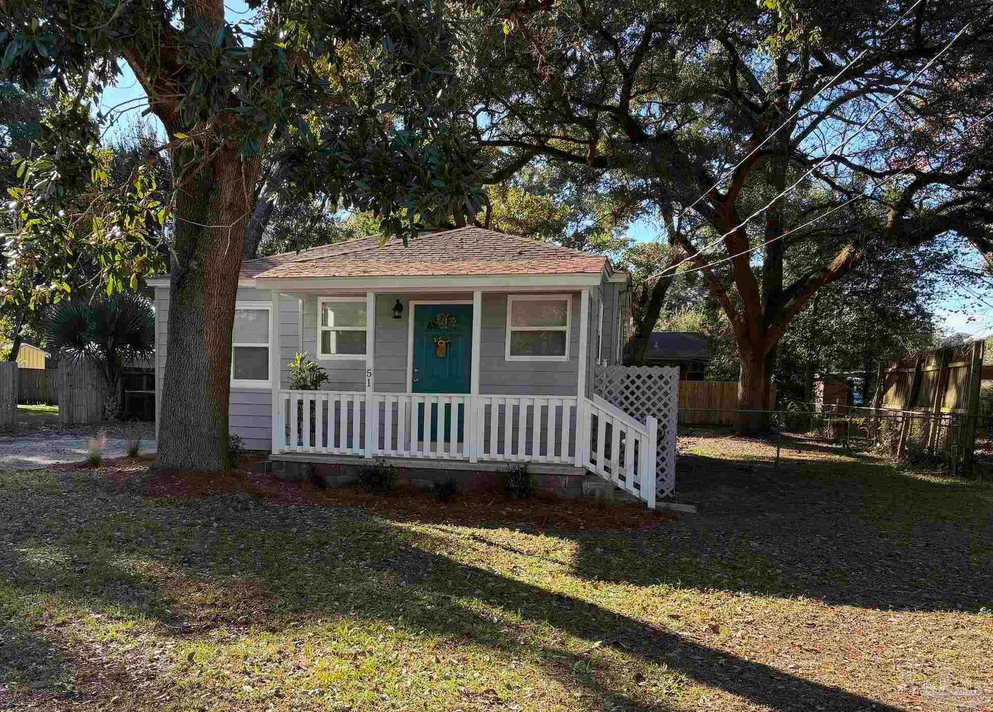 51 Carver Dr, Pensacola, FL 32507