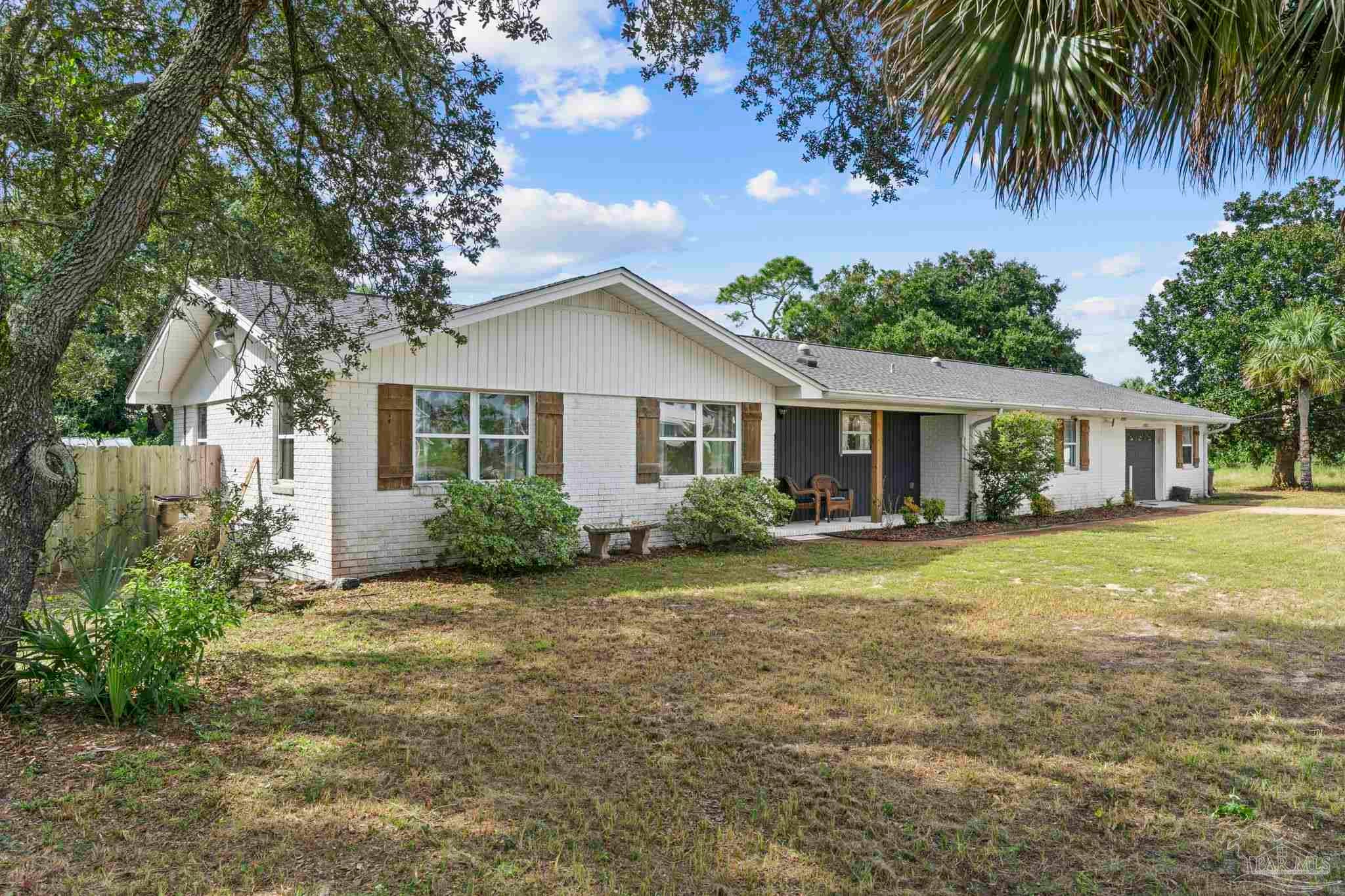 11215 Gulf Beach Hwy, Pensacola, FL 32507